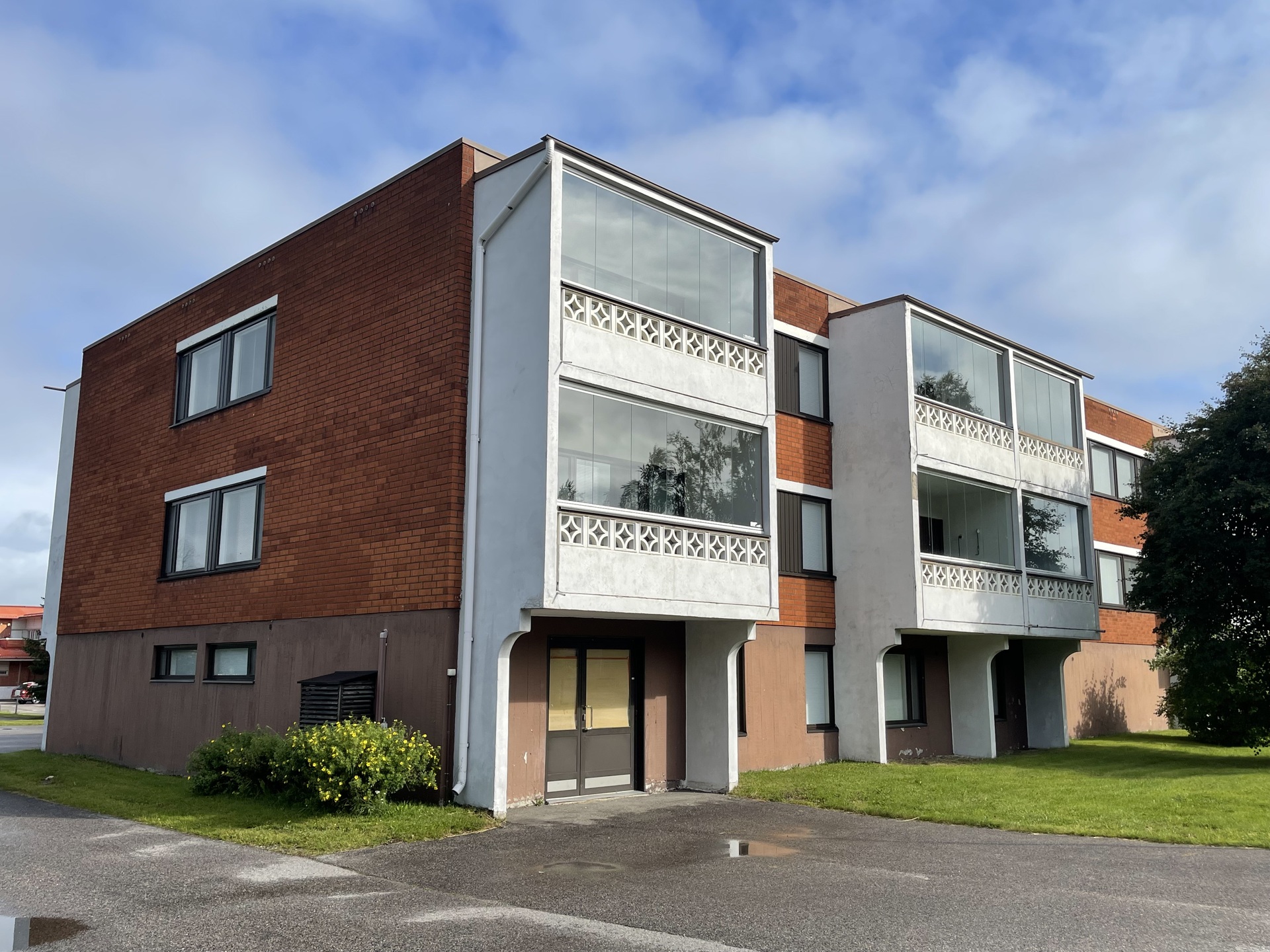 Koulukatu 16, Keskusta, Kuhmo