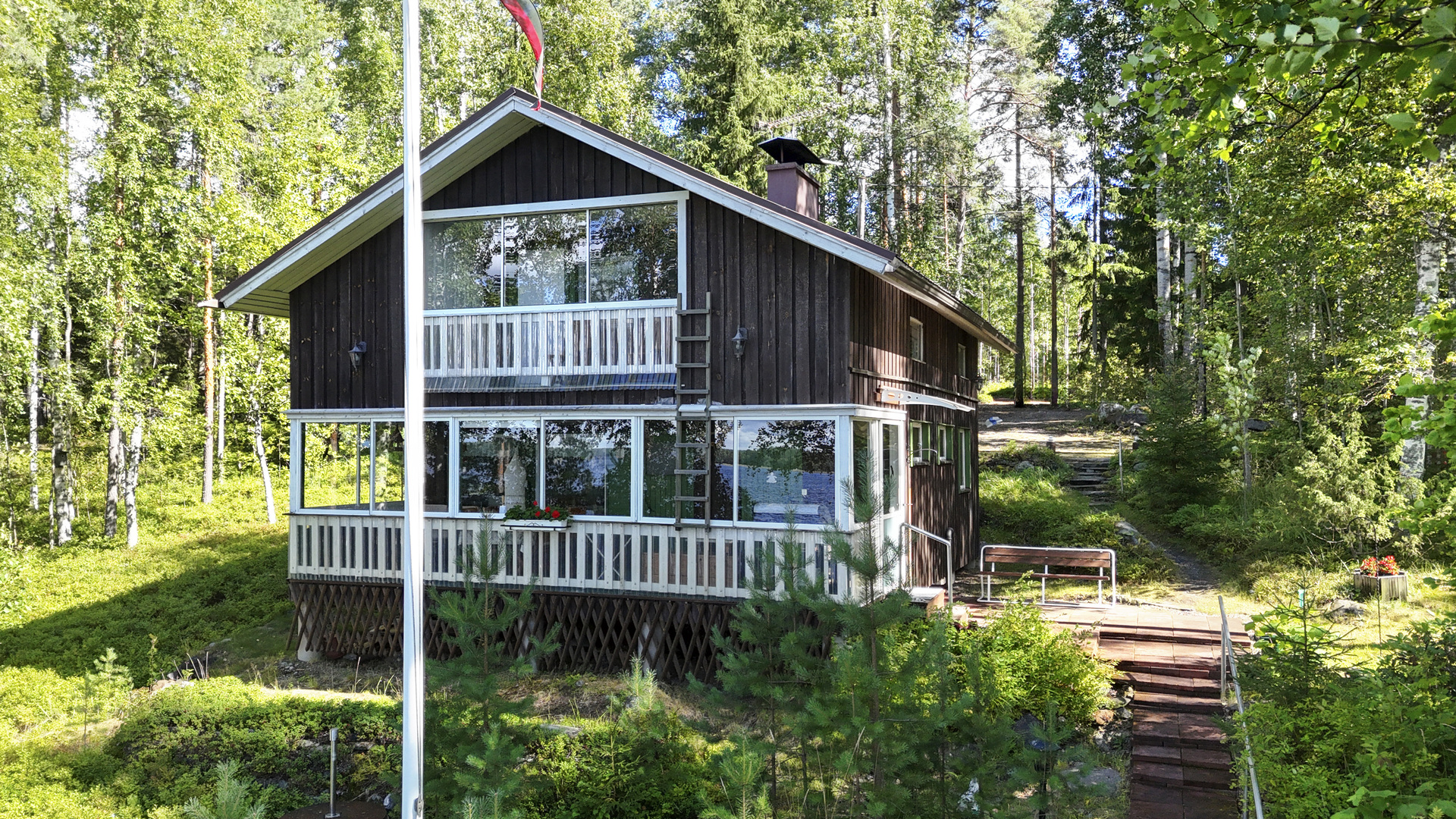 Niinikkosaarentie 89d, Liperinsalo, Liperi
