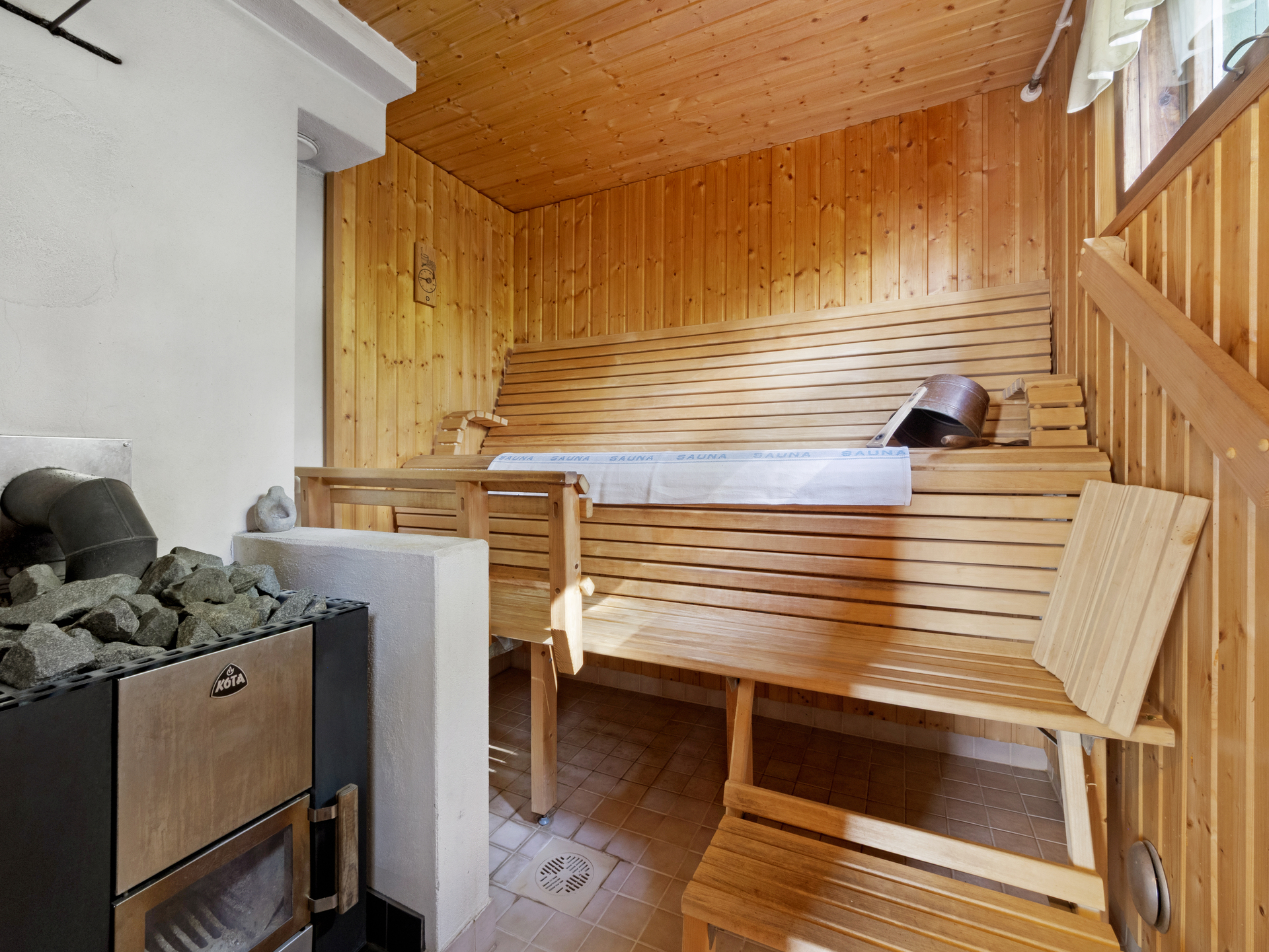 Niinikkosaarentie 89d, Liperinsalo, Liperi