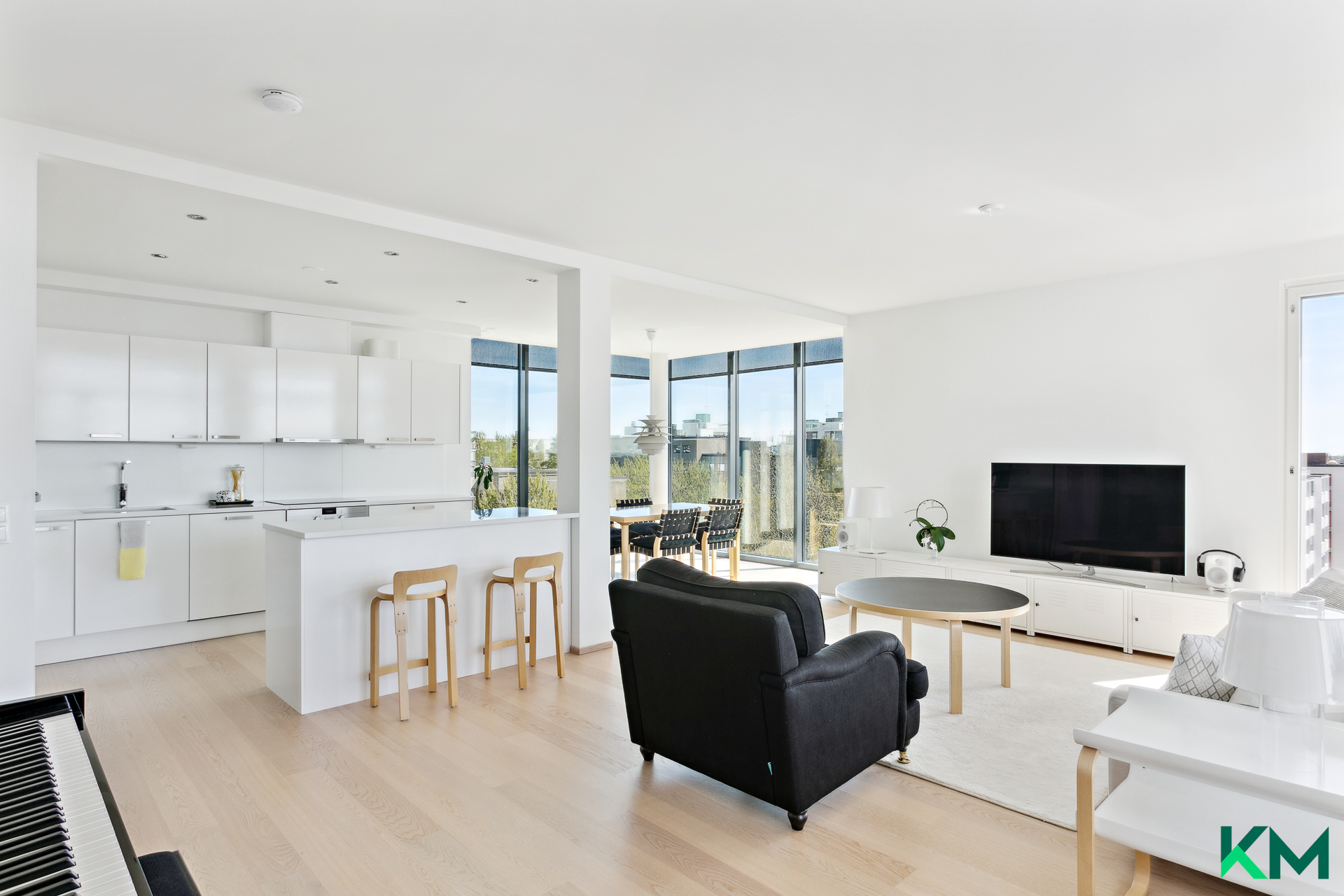 Melkonkatu 10, Lauttasaari, Helsinki