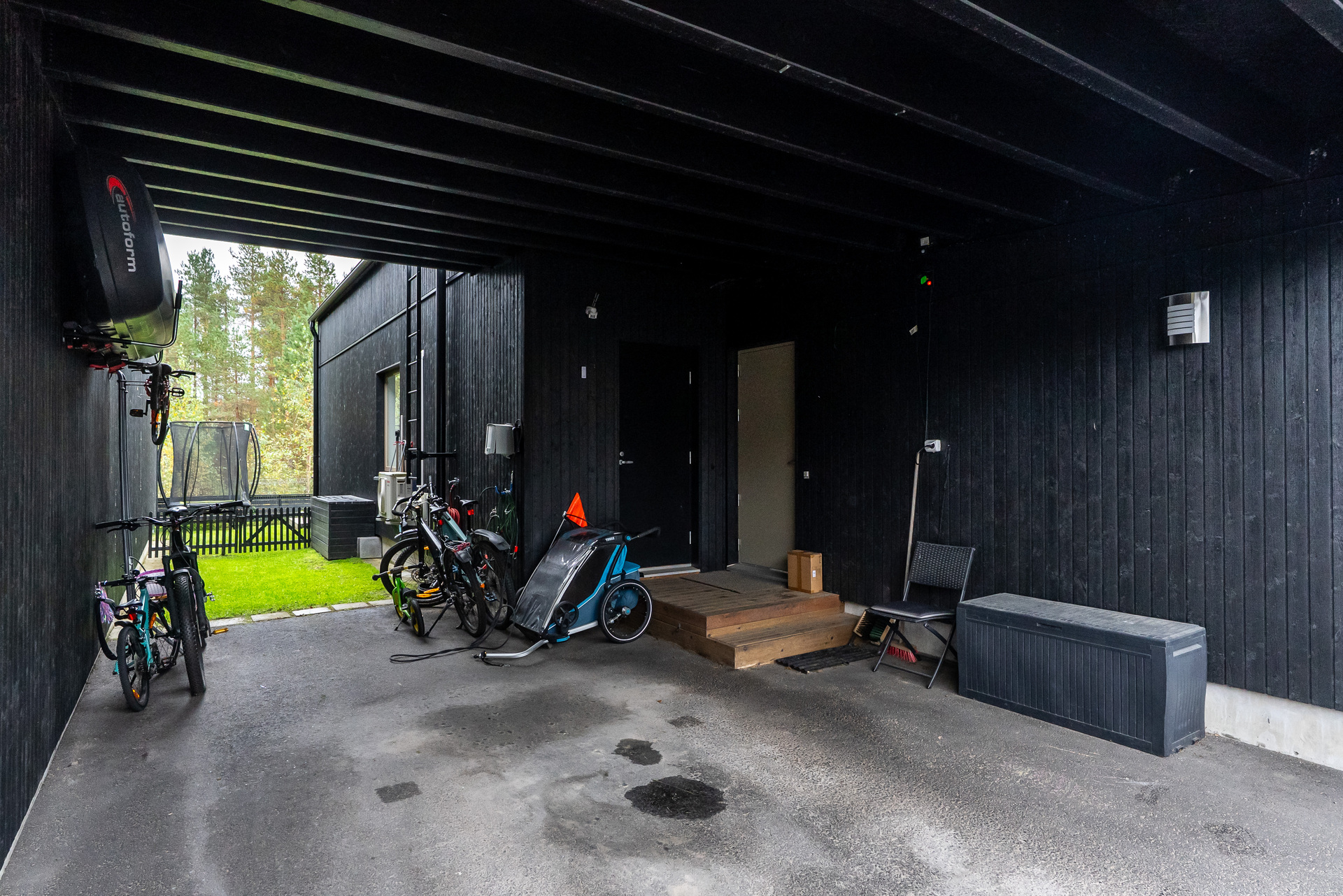 Sarvisuontie 23, Kivikkokangas, oulu