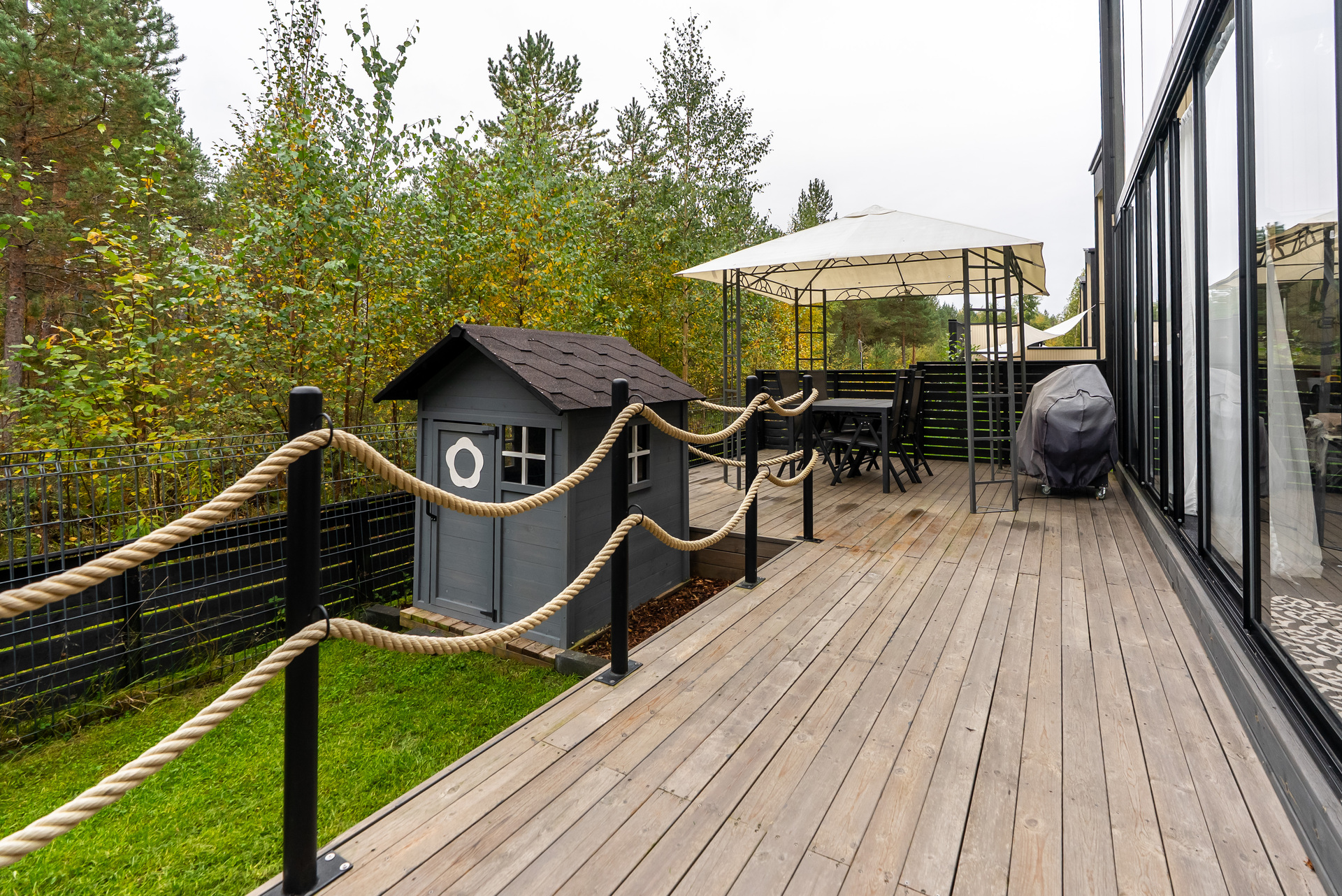 Sarvisuontie 23, Kivikkokangas, oulu
