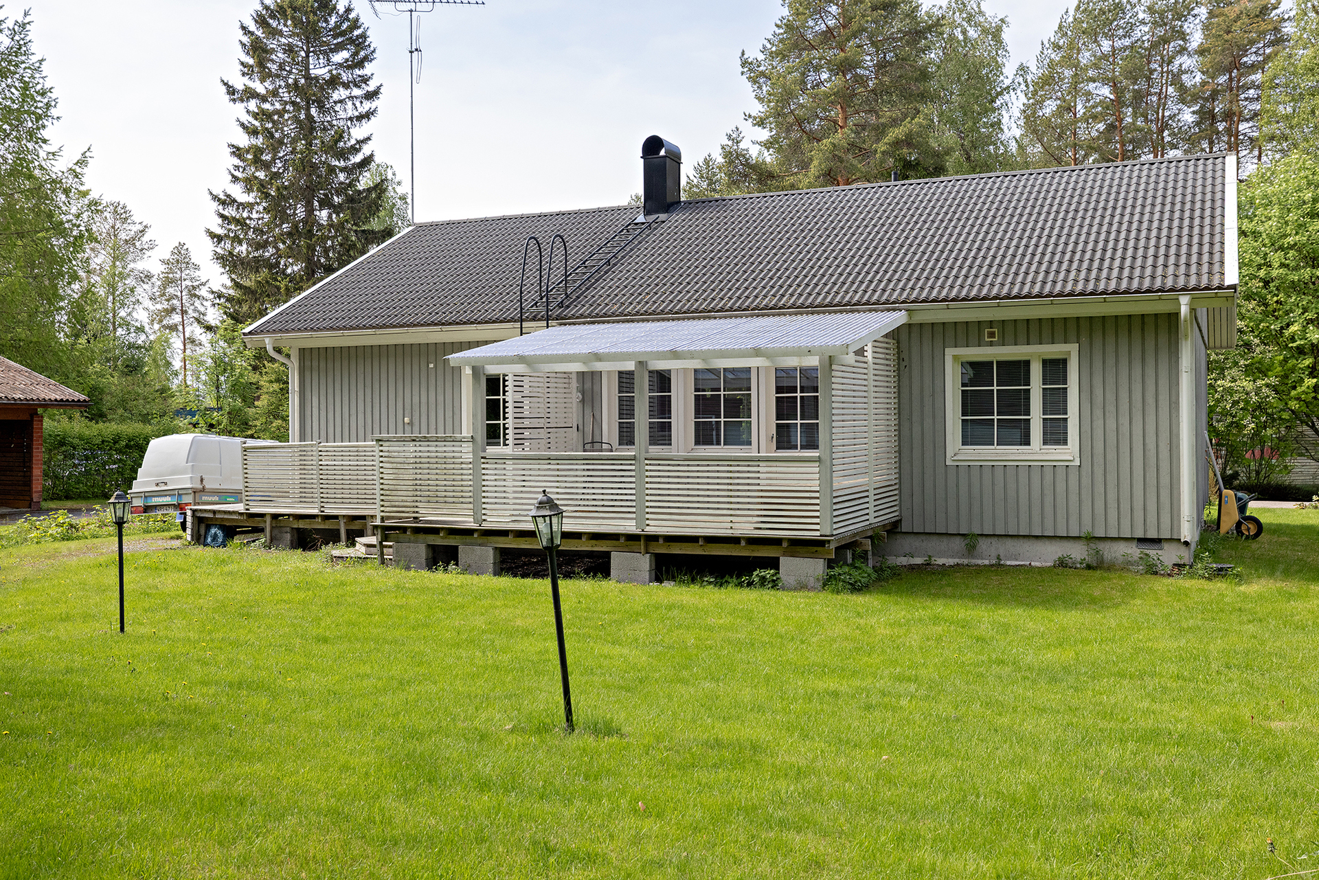 Oikotie 16, Keskusta, Vaala