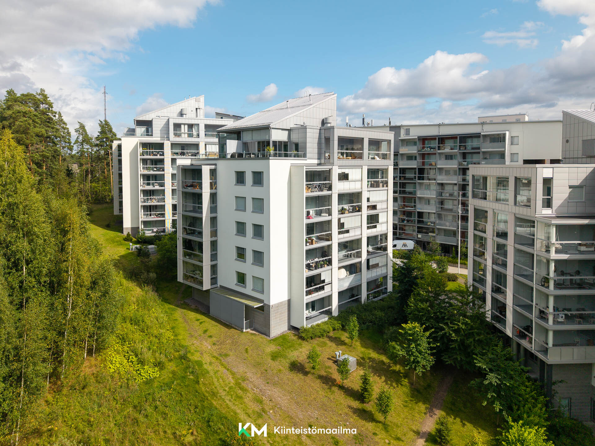 Ylismäentie 12, Olari, Espoo