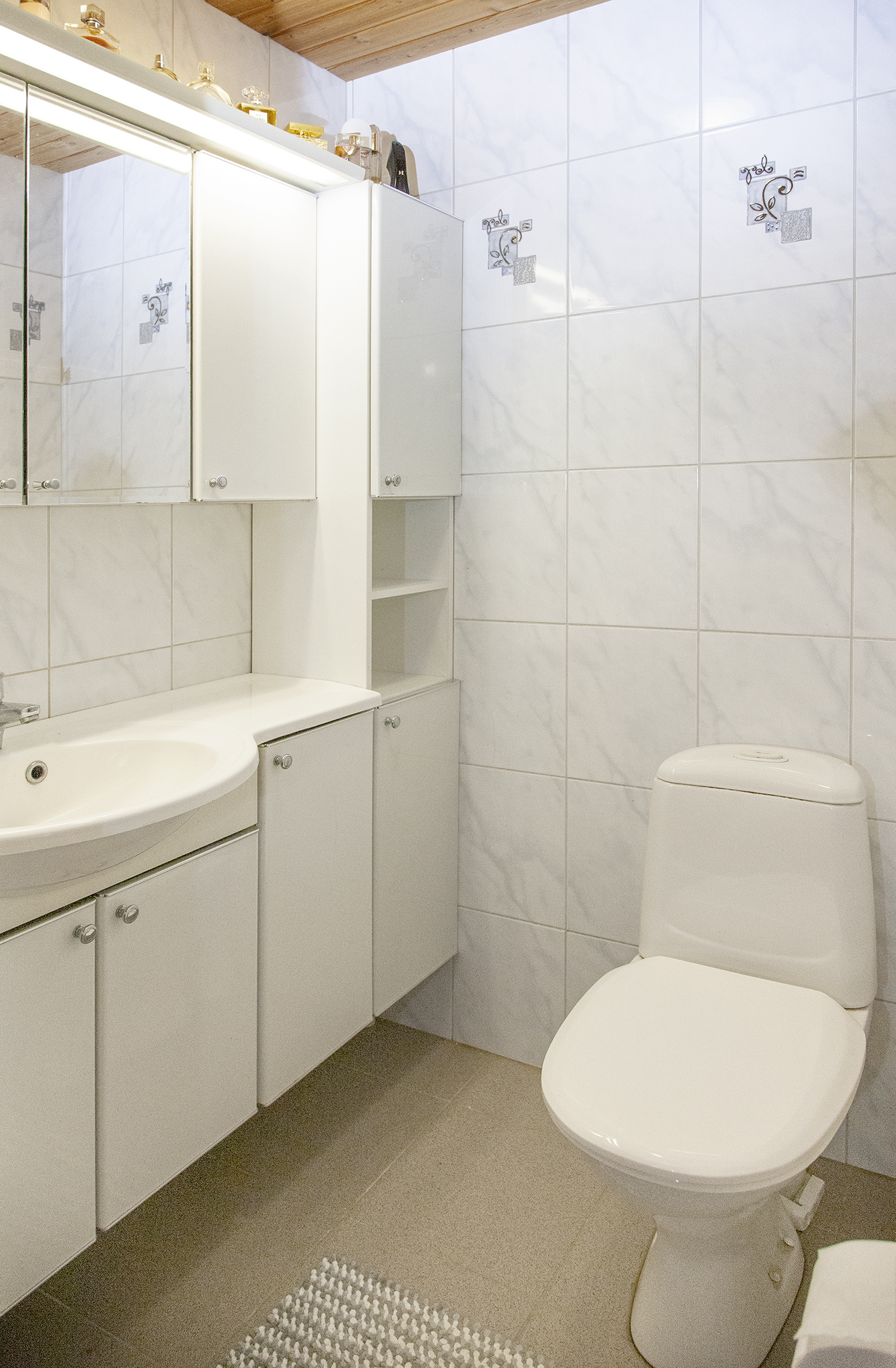 Erillinen wc