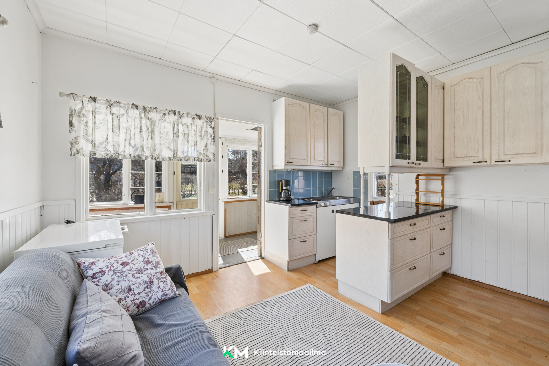 Asteripolku 67  Herttoniemen siirtolapuutarhamökki nro 67, Herttoniemi, Helsinki