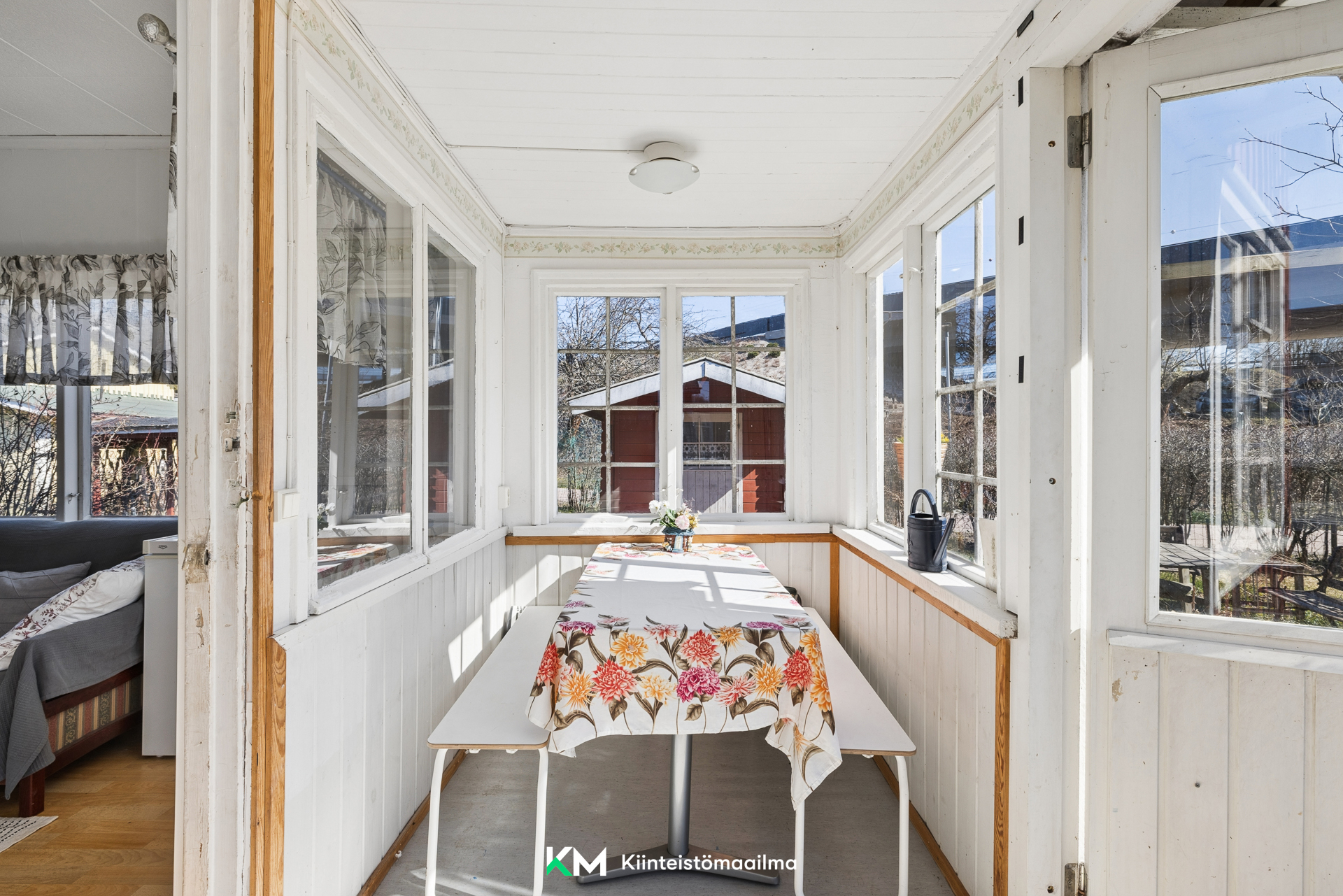 Asteripolku 67  Herttoniemen siirtolapuutarhamökki nro 67, Herttoniemi, Helsinki