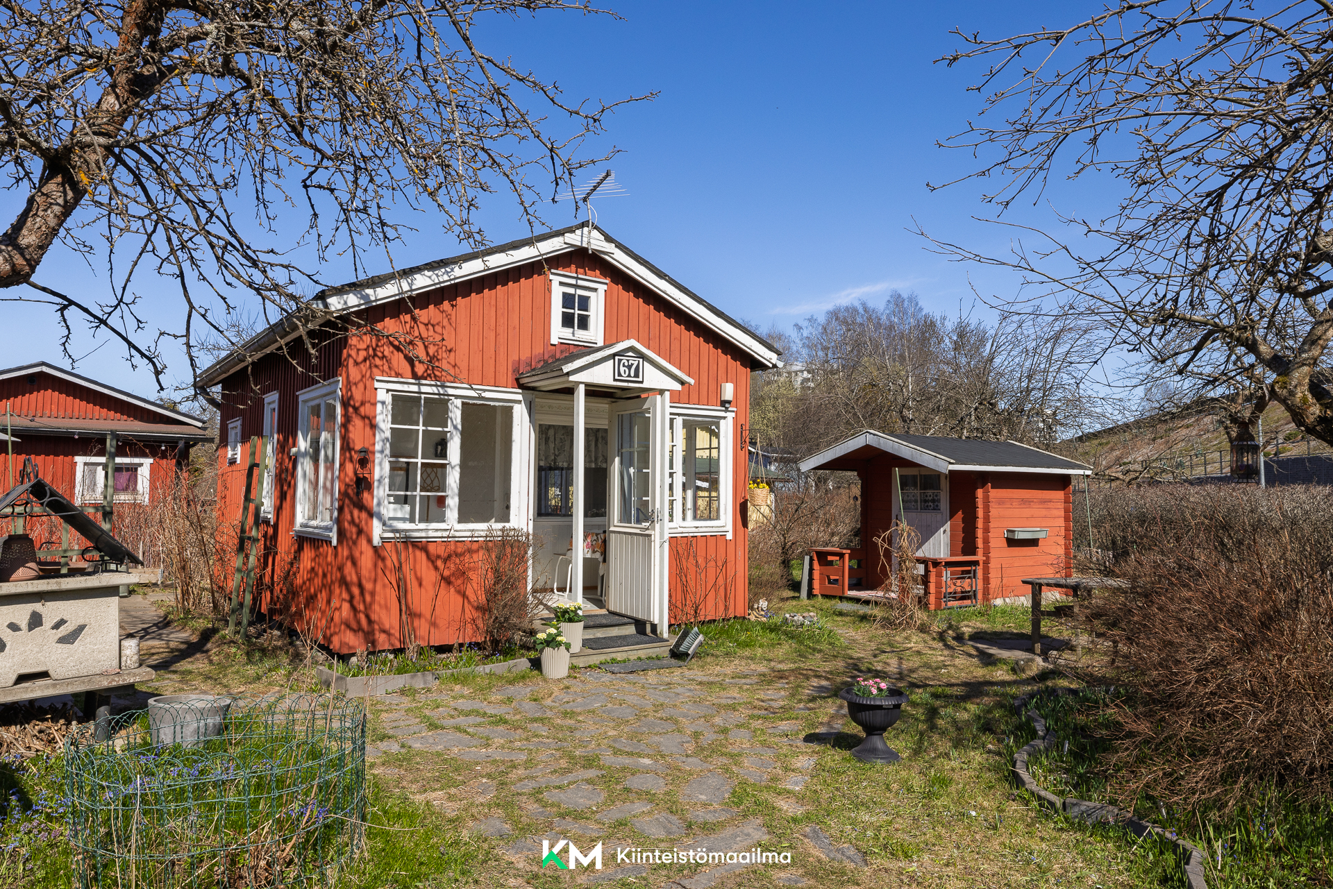 Asteripolku 67  Herttoniemen siirtolapuutarhamökki nro 67, Herttoniemi, Helsinki