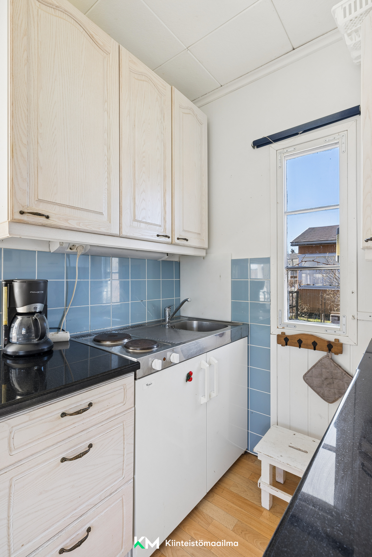 Asteripolku 67  Herttoniemen siirtolapuutarhamökki nro 67, Herttoniemi, Helsinki