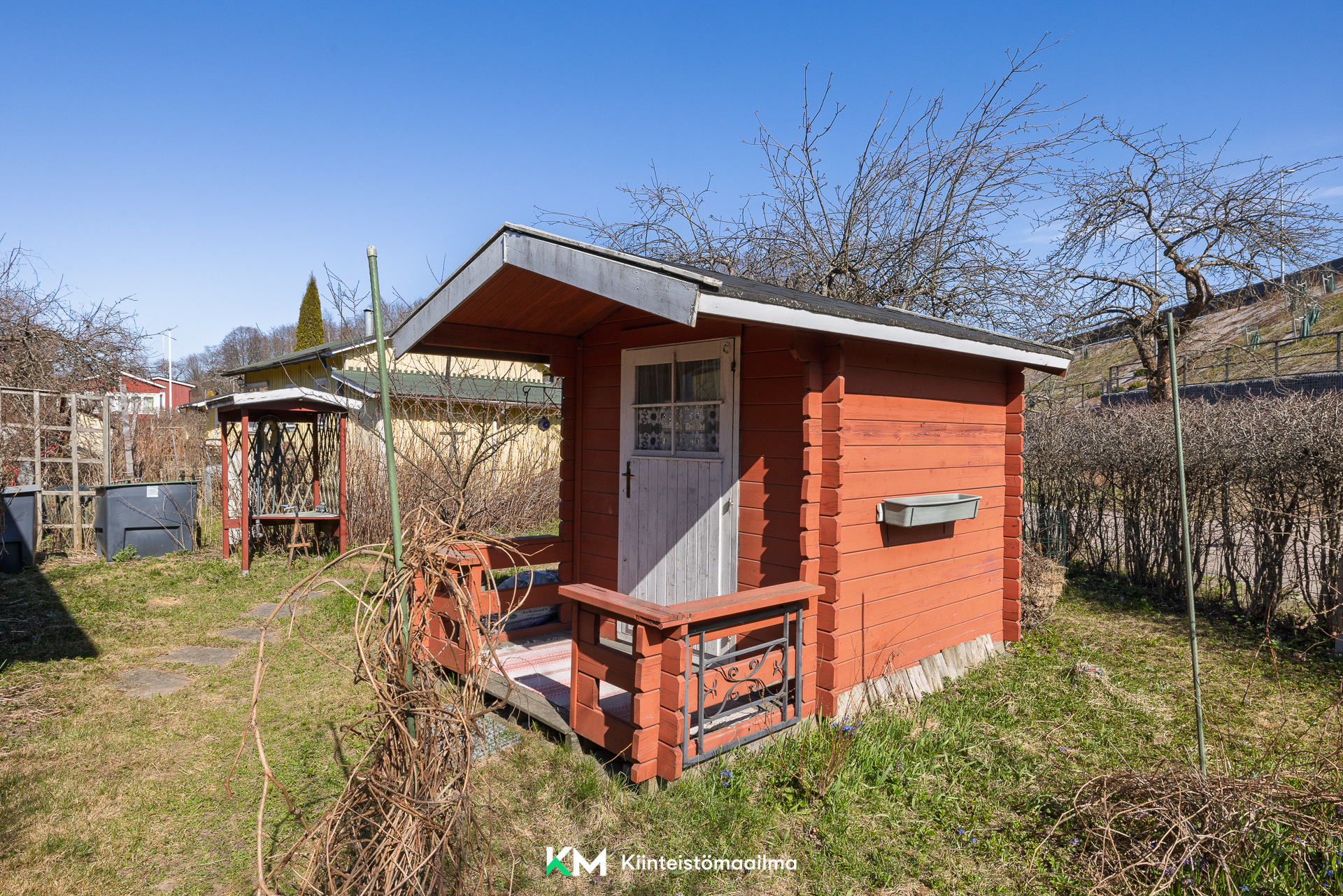 Asteripolku 67  Herttoniemen siirtolapuutarhamökki nro 67, Herttoniemi, Helsinki