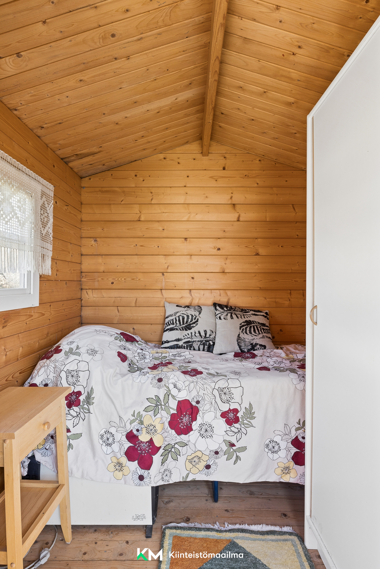 Asteripolku 67  Herttoniemen siirtolapuutarhamökki nro 67, Herttoniemi, Helsinki