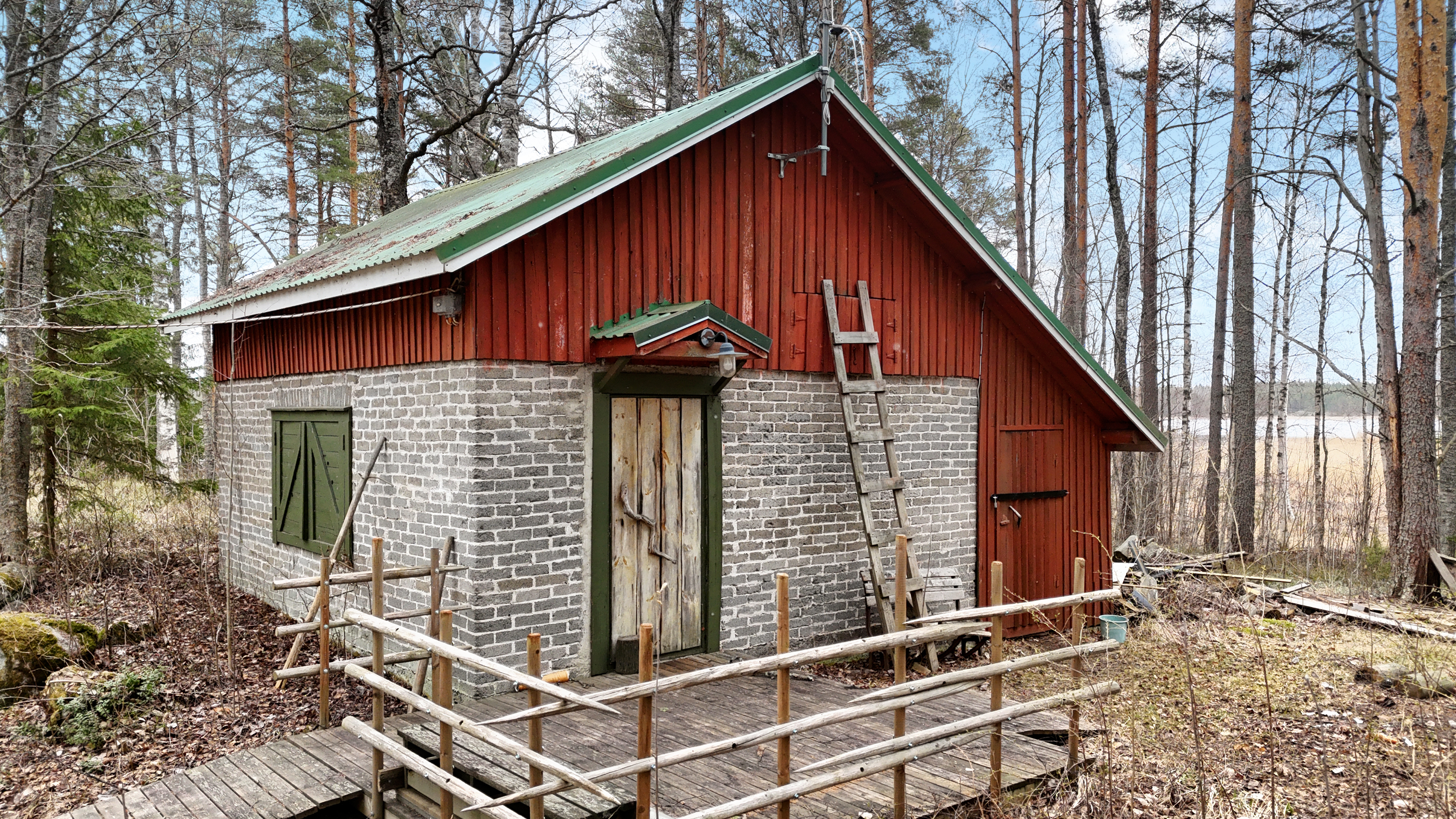 Niinikkosaarentie 34d, Liperi