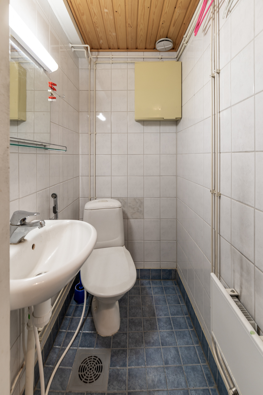 erillinen wc