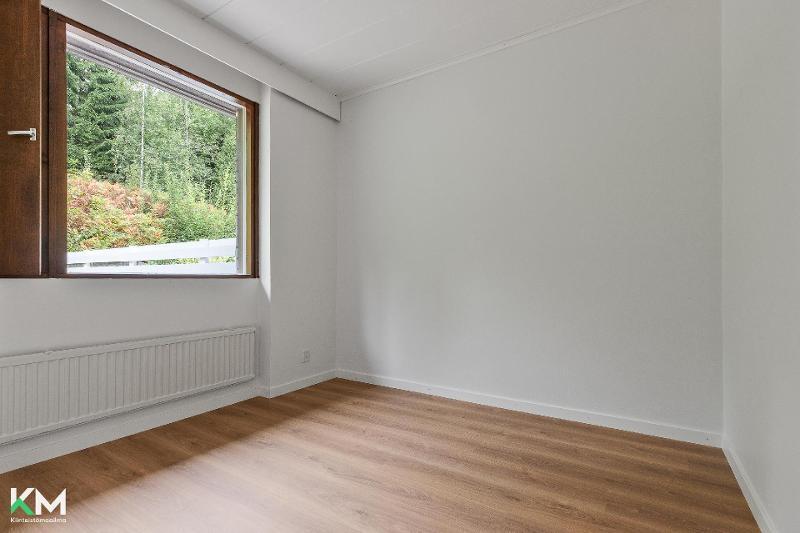 Mesikämmenkatu 2, Lahti