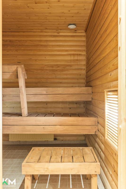 Mesikämmenkatu 2, Lahti