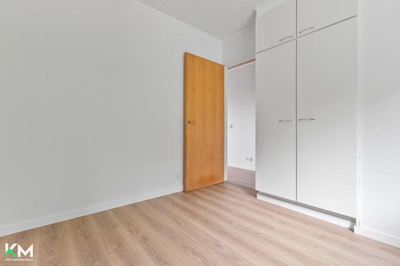 Mesikämmenkatu 2, Lahti