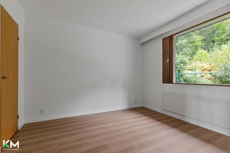 Mesikämmenkatu 2, Lahti