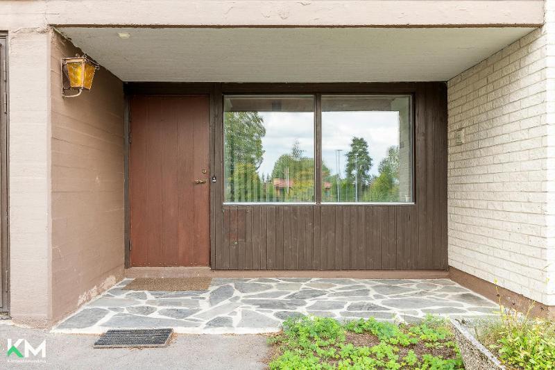 Mesikämmenkatu 2, Lahti