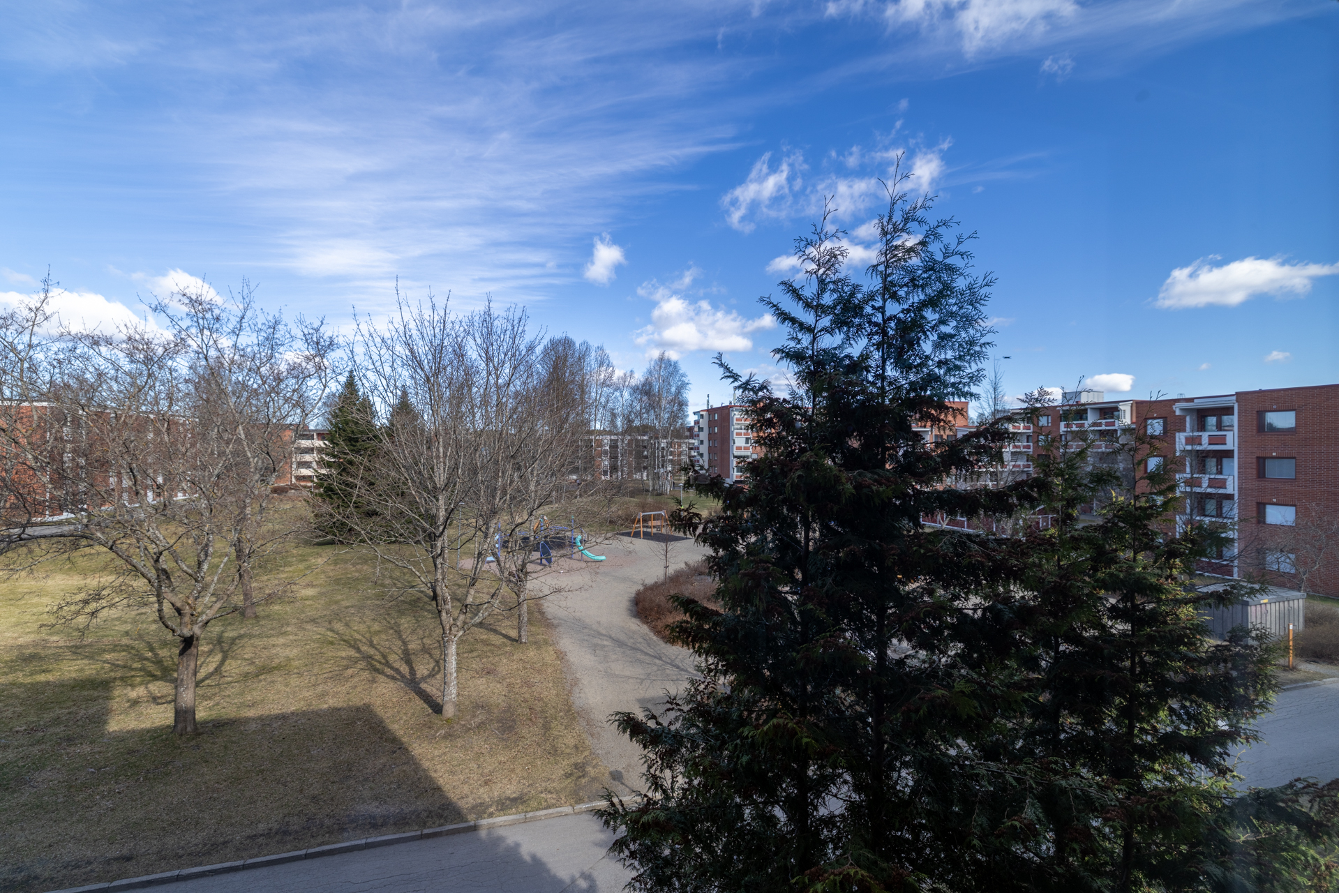 maisemaa ikkunoista