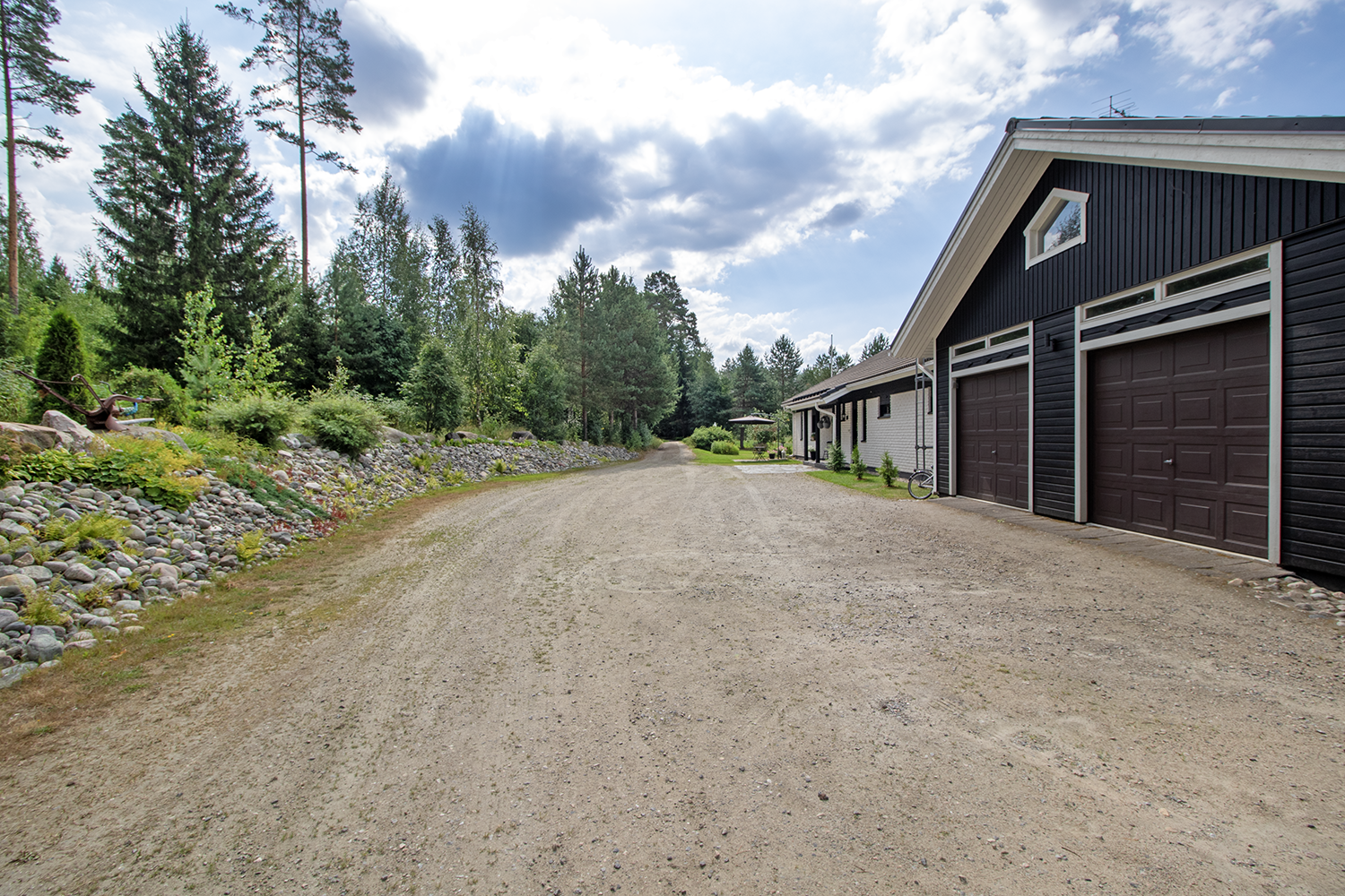 Lastulahdentie 540, Nilsiä