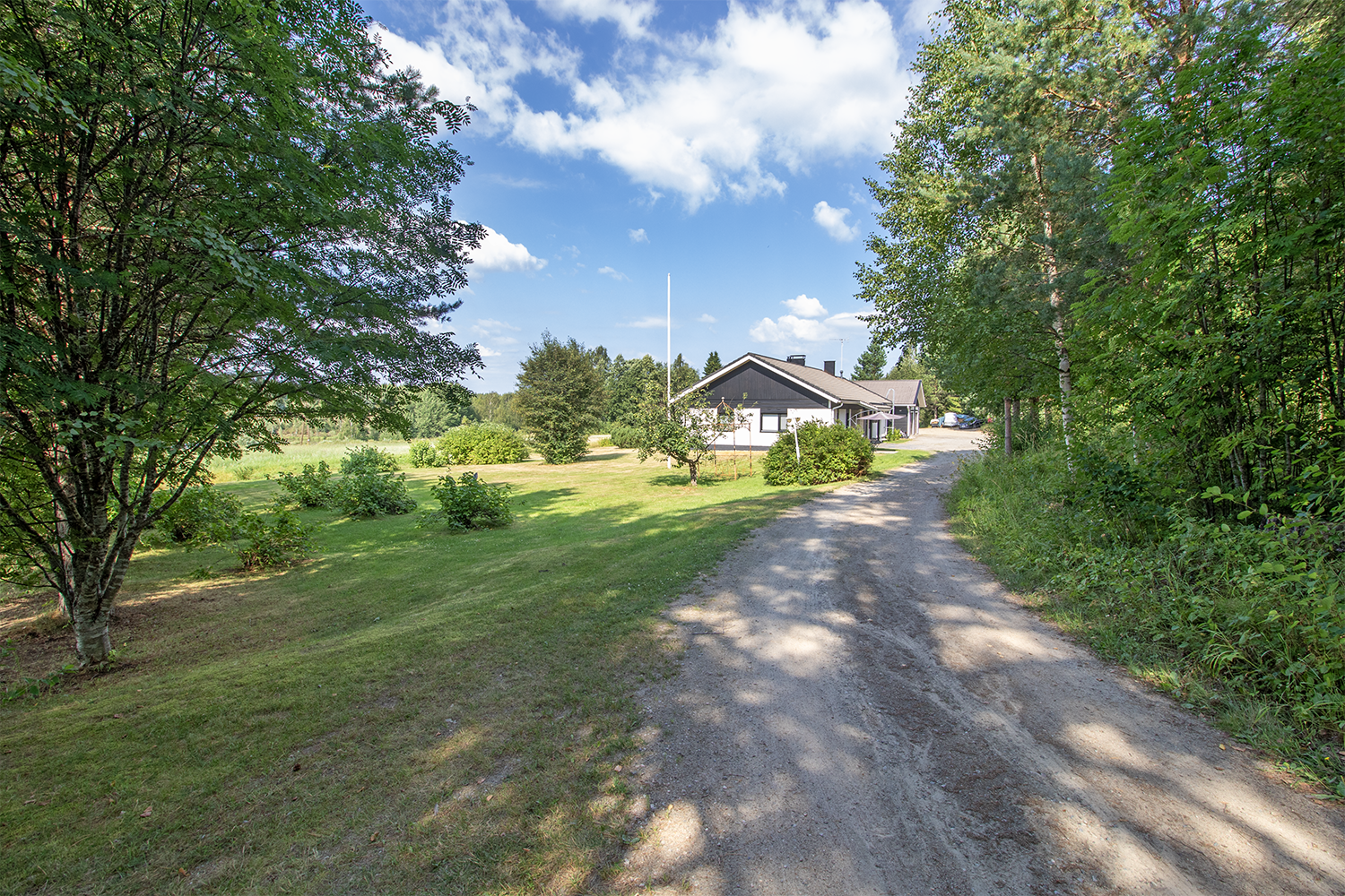 Lastulahdentie 540, Nilsiä