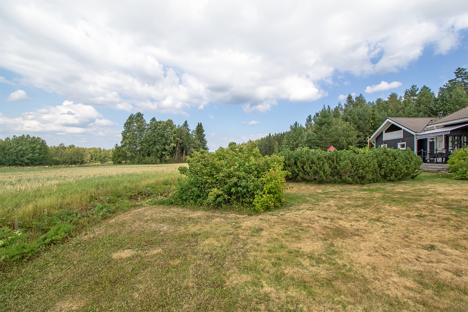 Lastulahdentie 540, Nilsiä