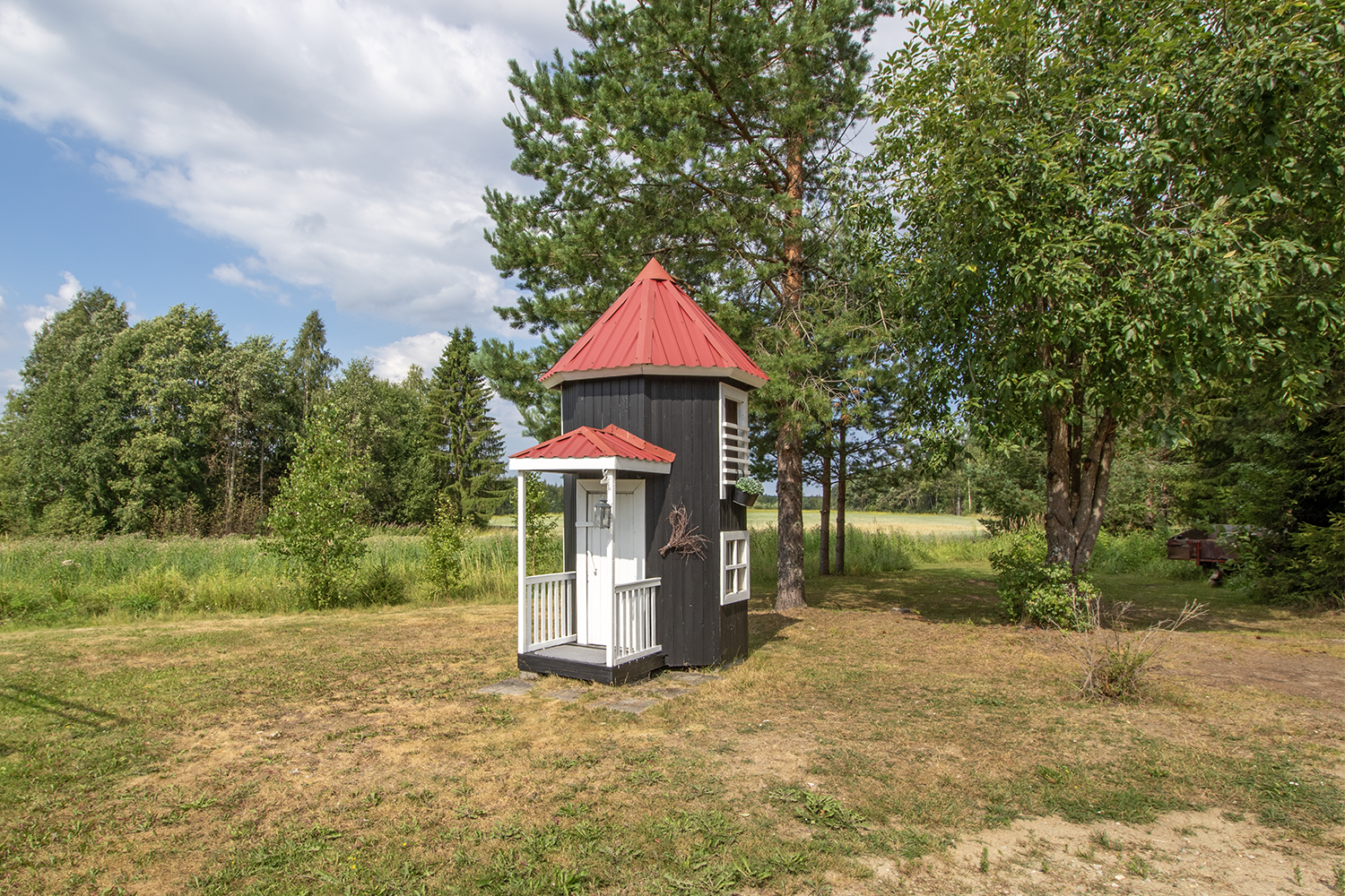 Lastulahdentie 540, Nilsiä