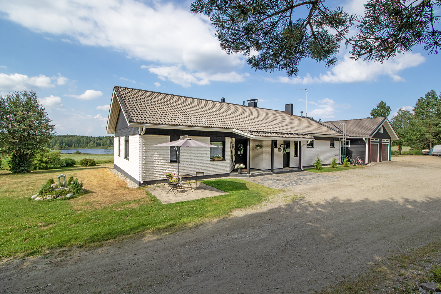 Lastulahdentie 540, Nilsiä