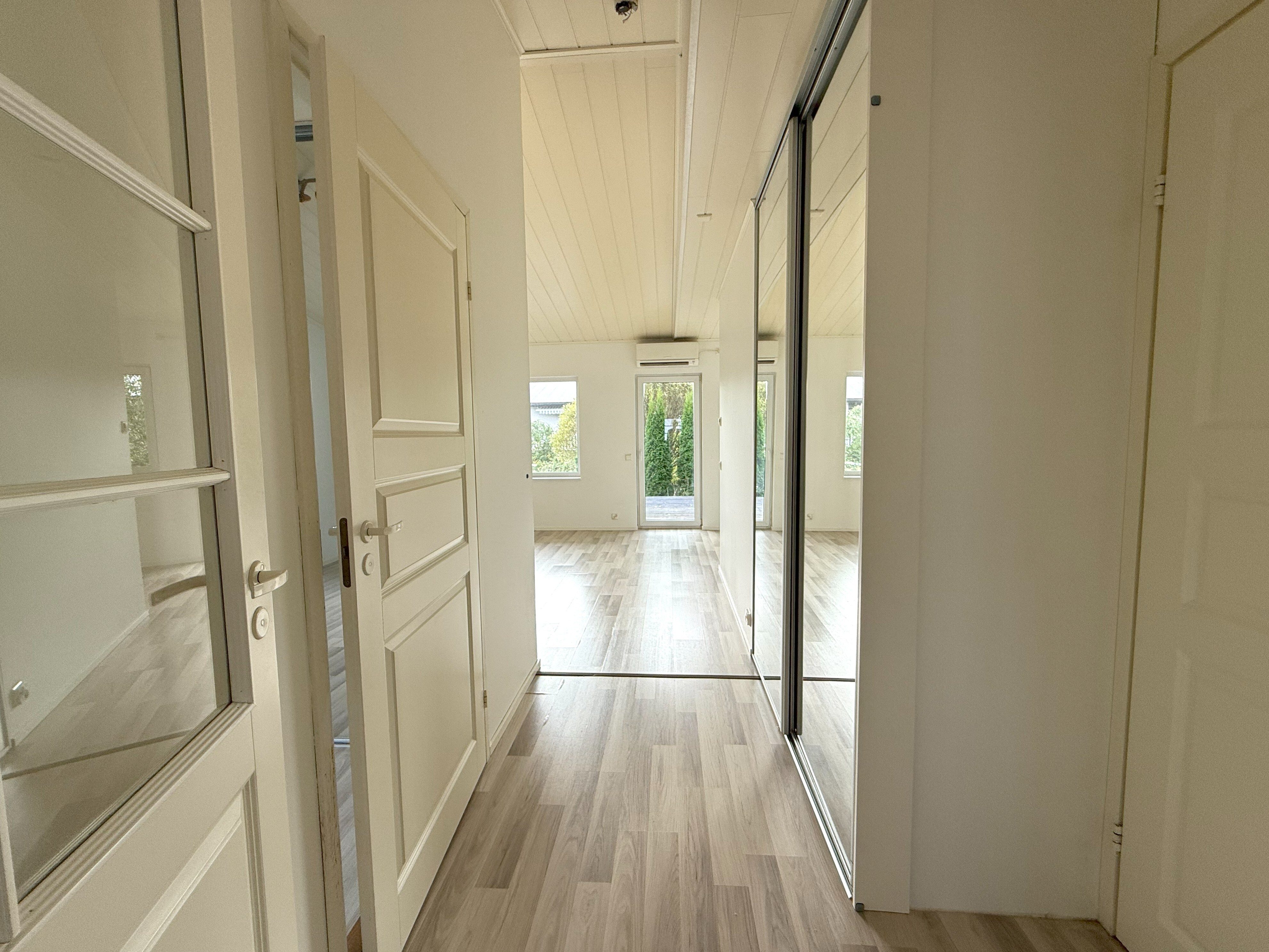 Vaapukkatie 18, Tallinmäki, Hamina