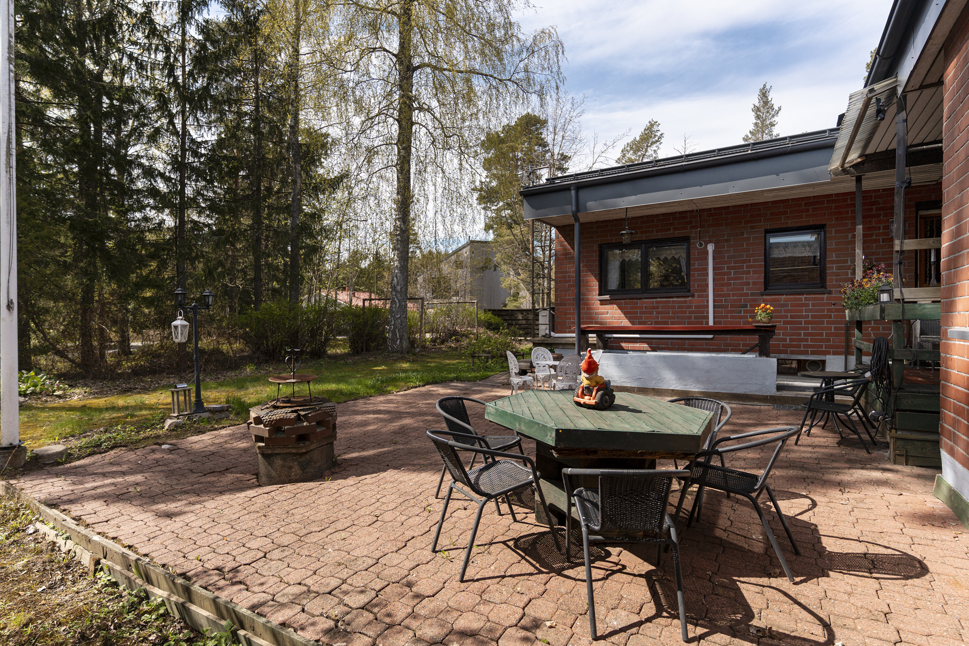 Laitatuulenkaari 56, Jollas, Helsinki