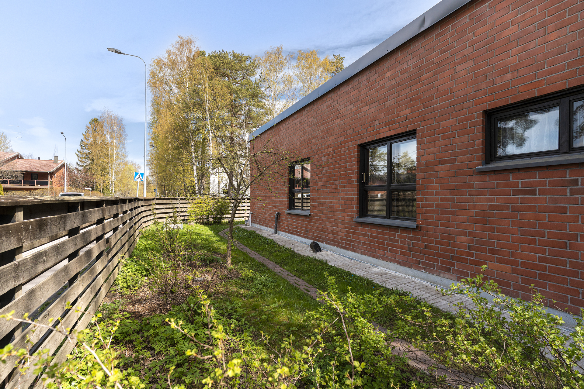 Laitatuulenkaari 56, Jollas, Helsinki