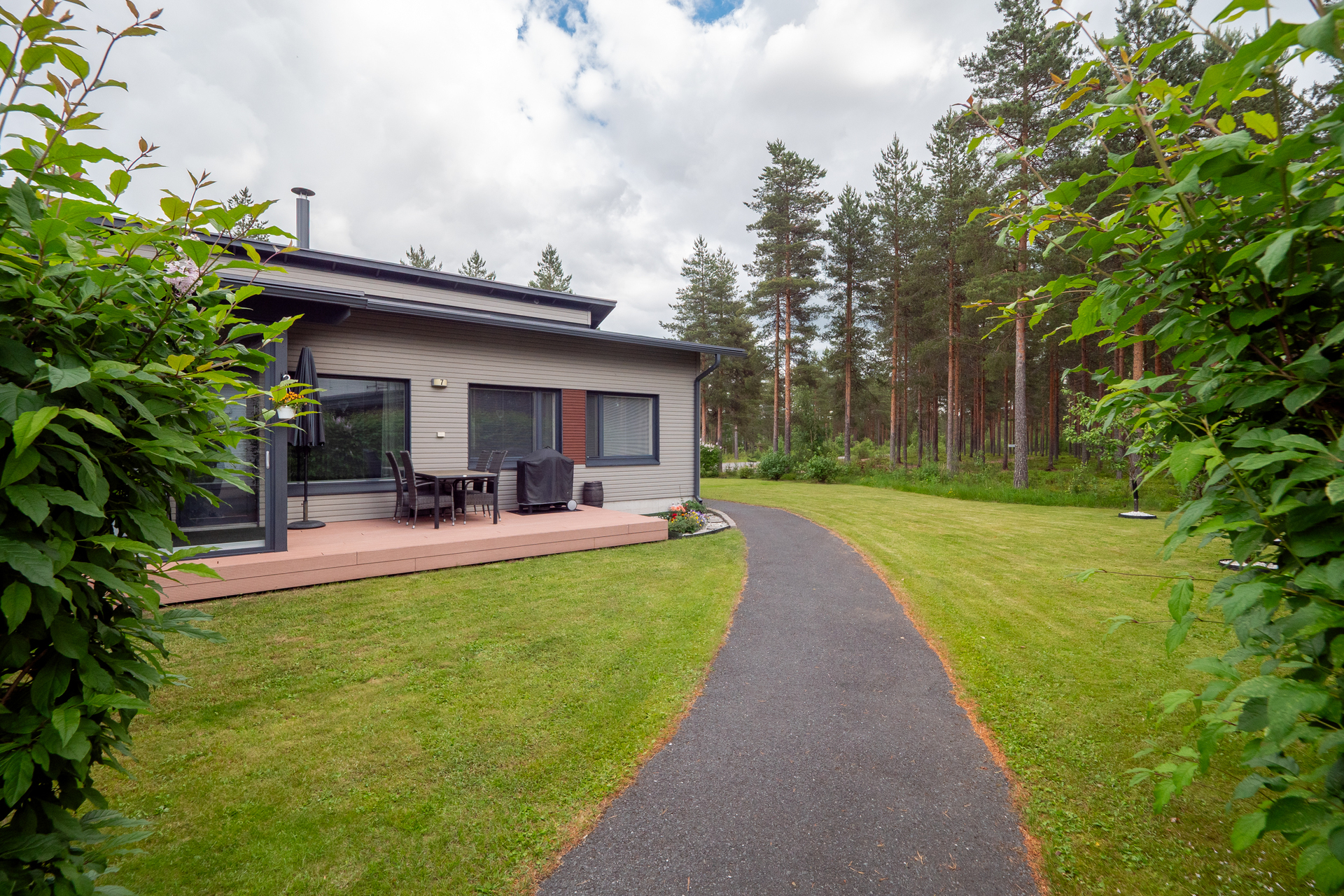 Hietakuja 3, Jääli, Oulu