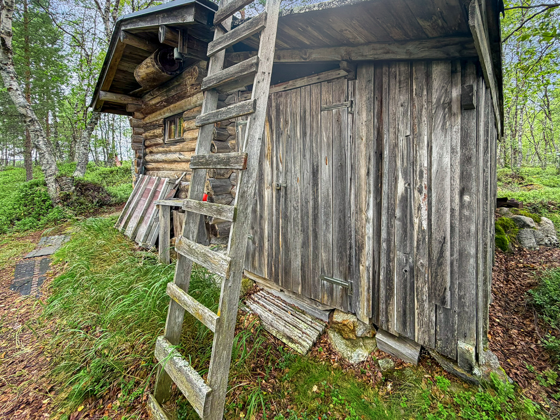 Varastorakennus/kelkkavaja