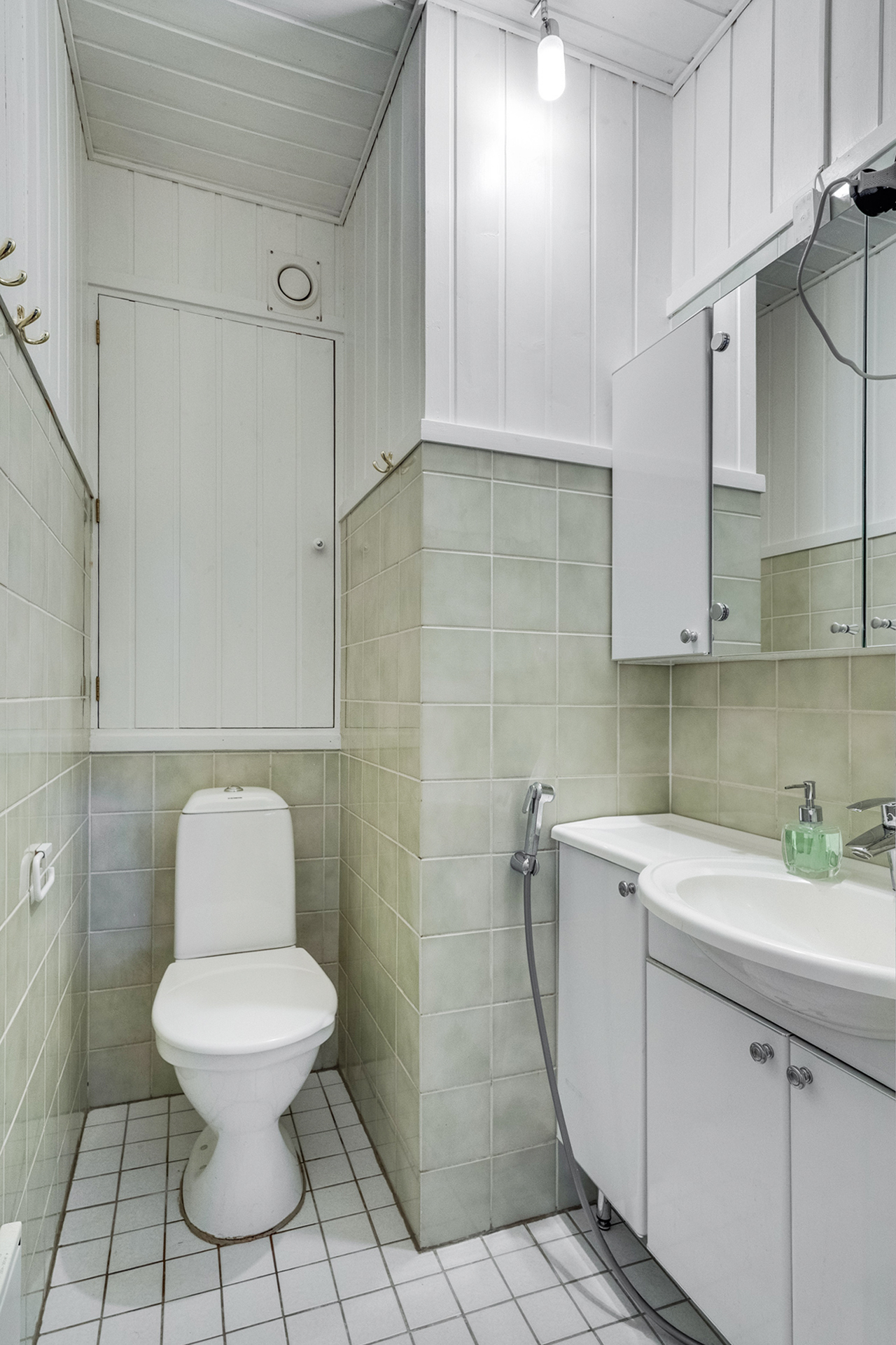 Erillinen wc