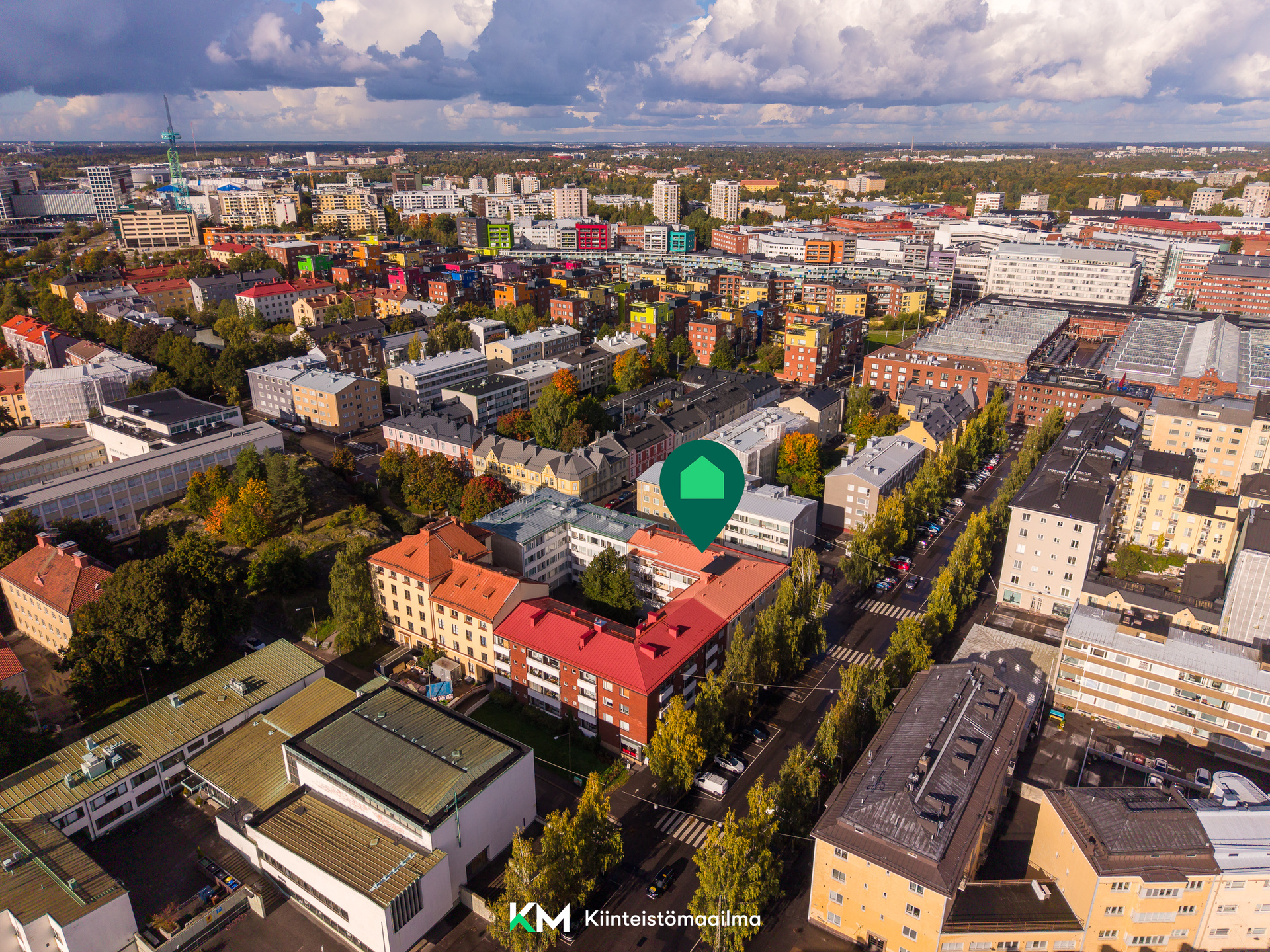 Konepajan vieressä
