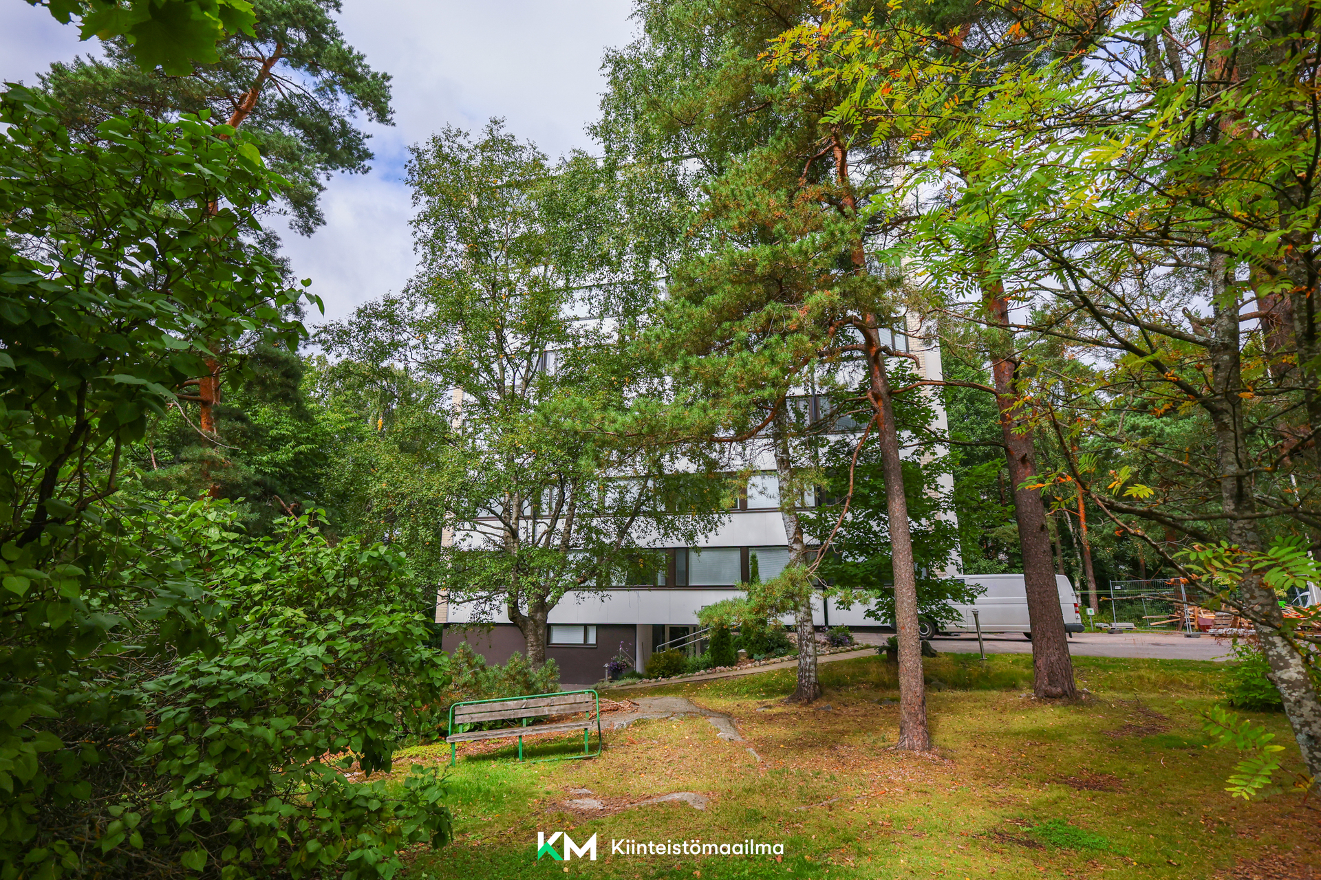 Luuvaniementie 14, Niemenmäki, Helsinki