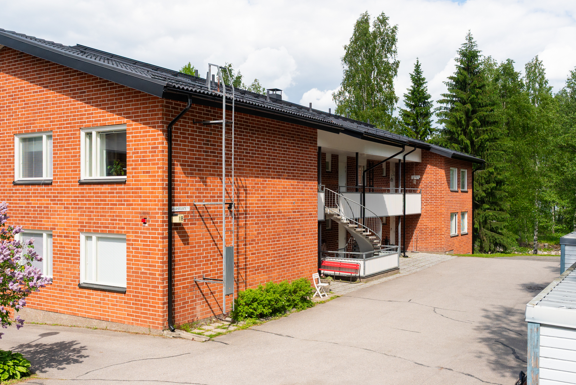 Lahjaharjuntie 1, Taulumäki, Jyväskylä