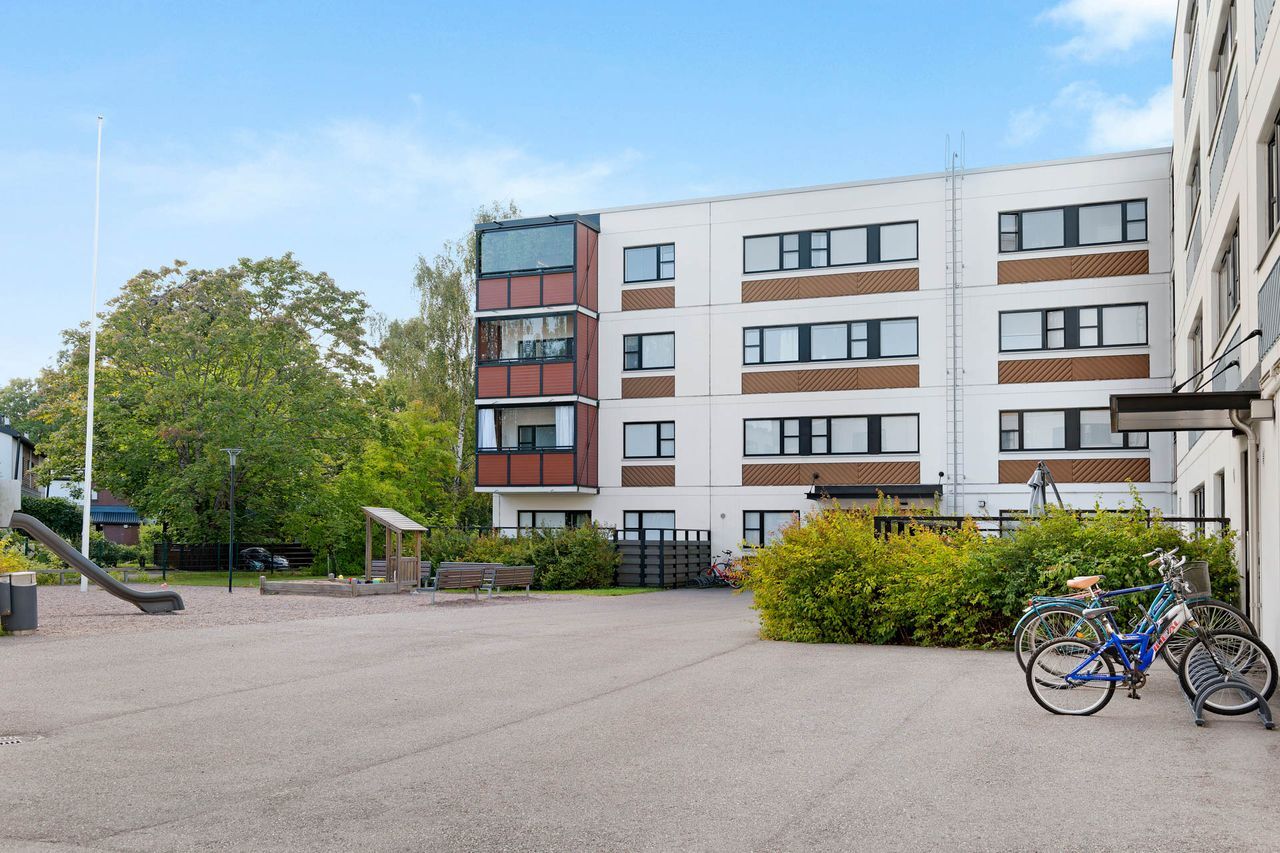 Trumpettitie 8, Kannelmäki, Helsinki