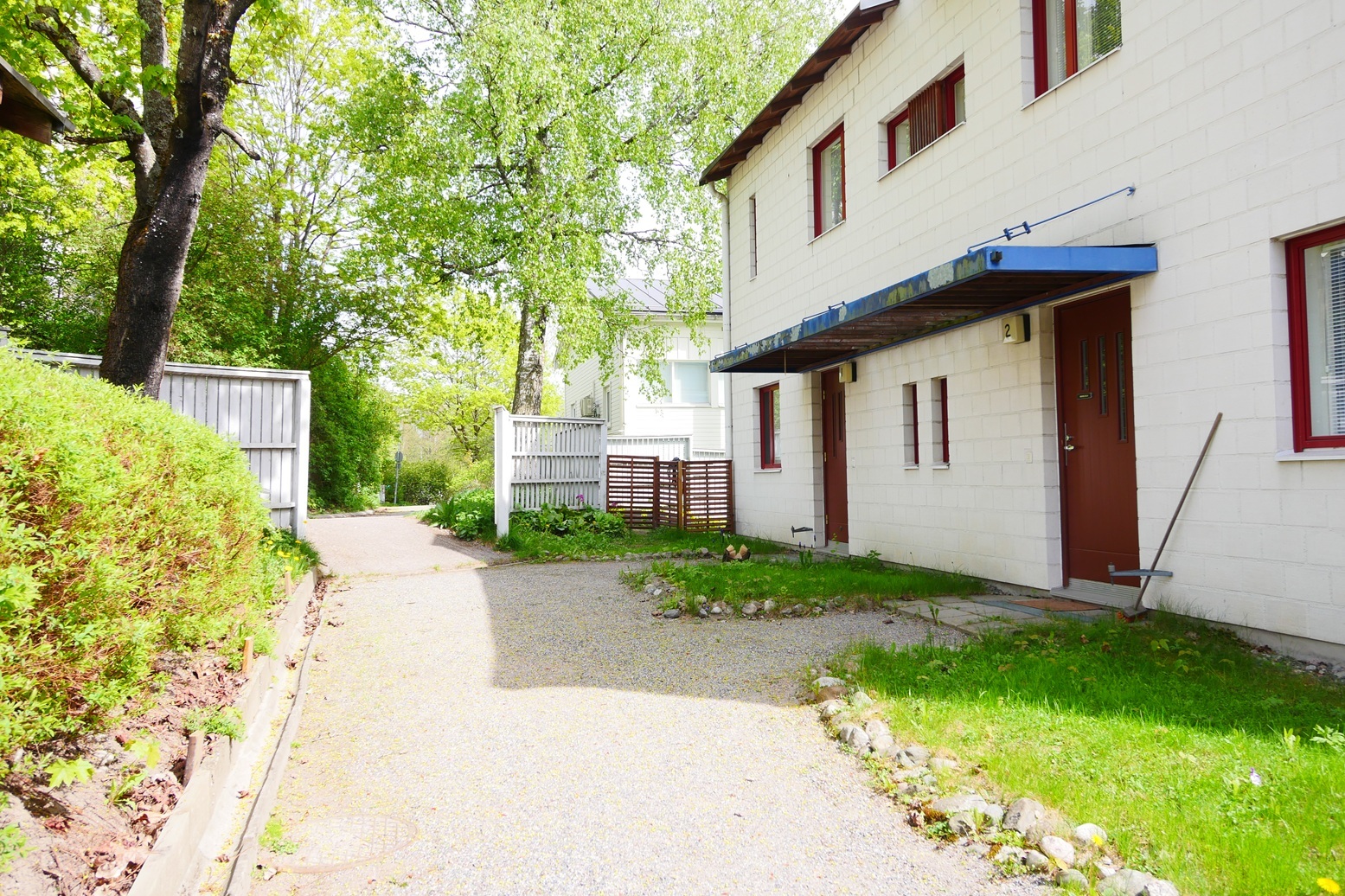 Liuskekuja 8, Pihlajamäki, Helsinki