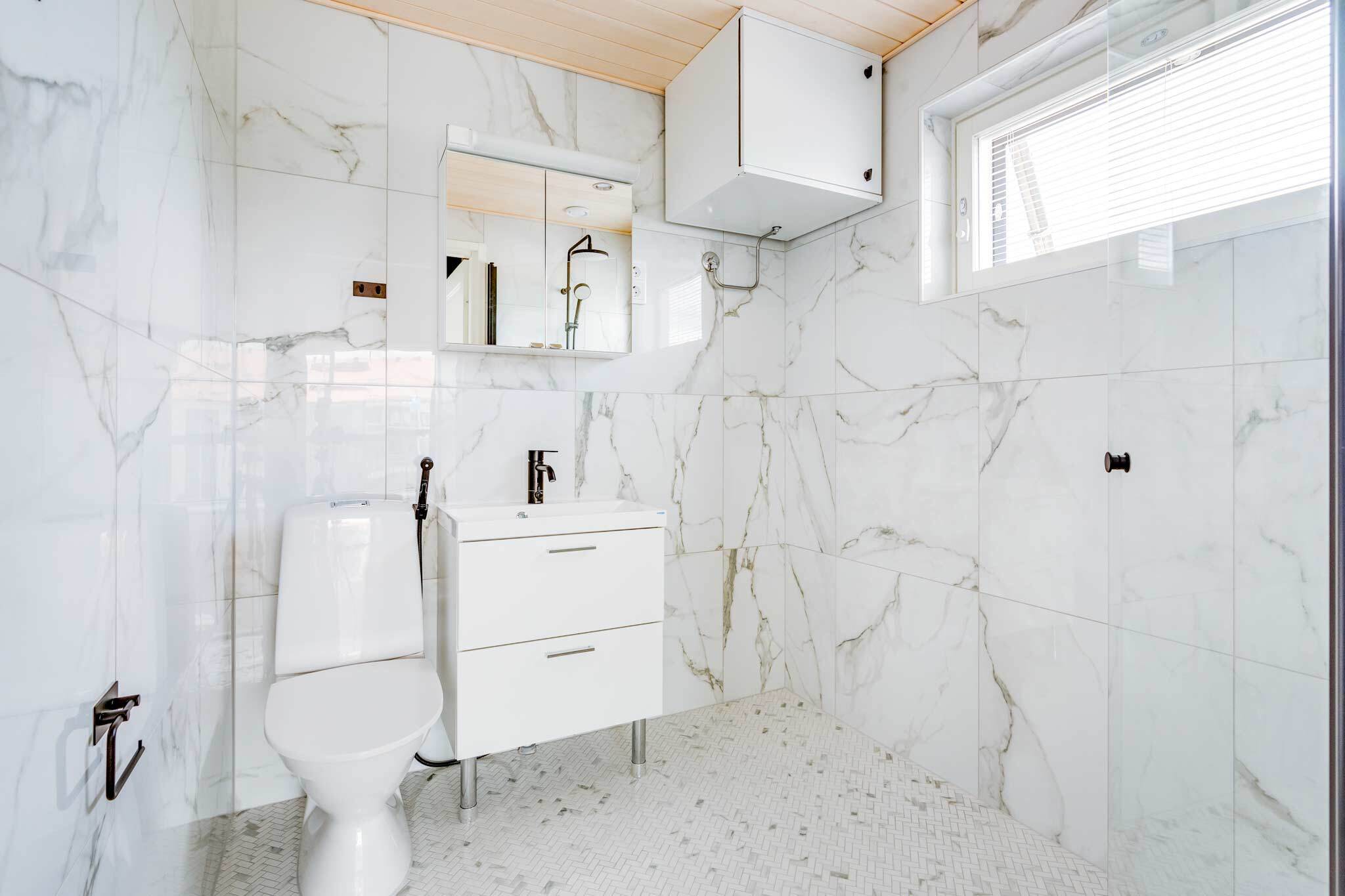 Kauppiaankatu 13, Pirkkala