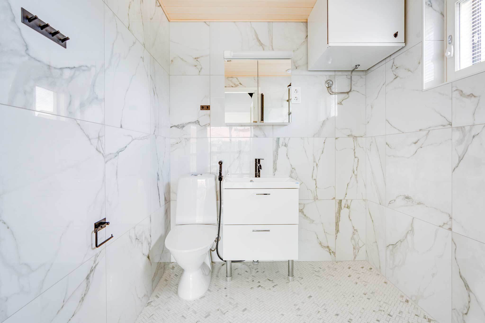 Kauppiaankatu 13, Pirkkala