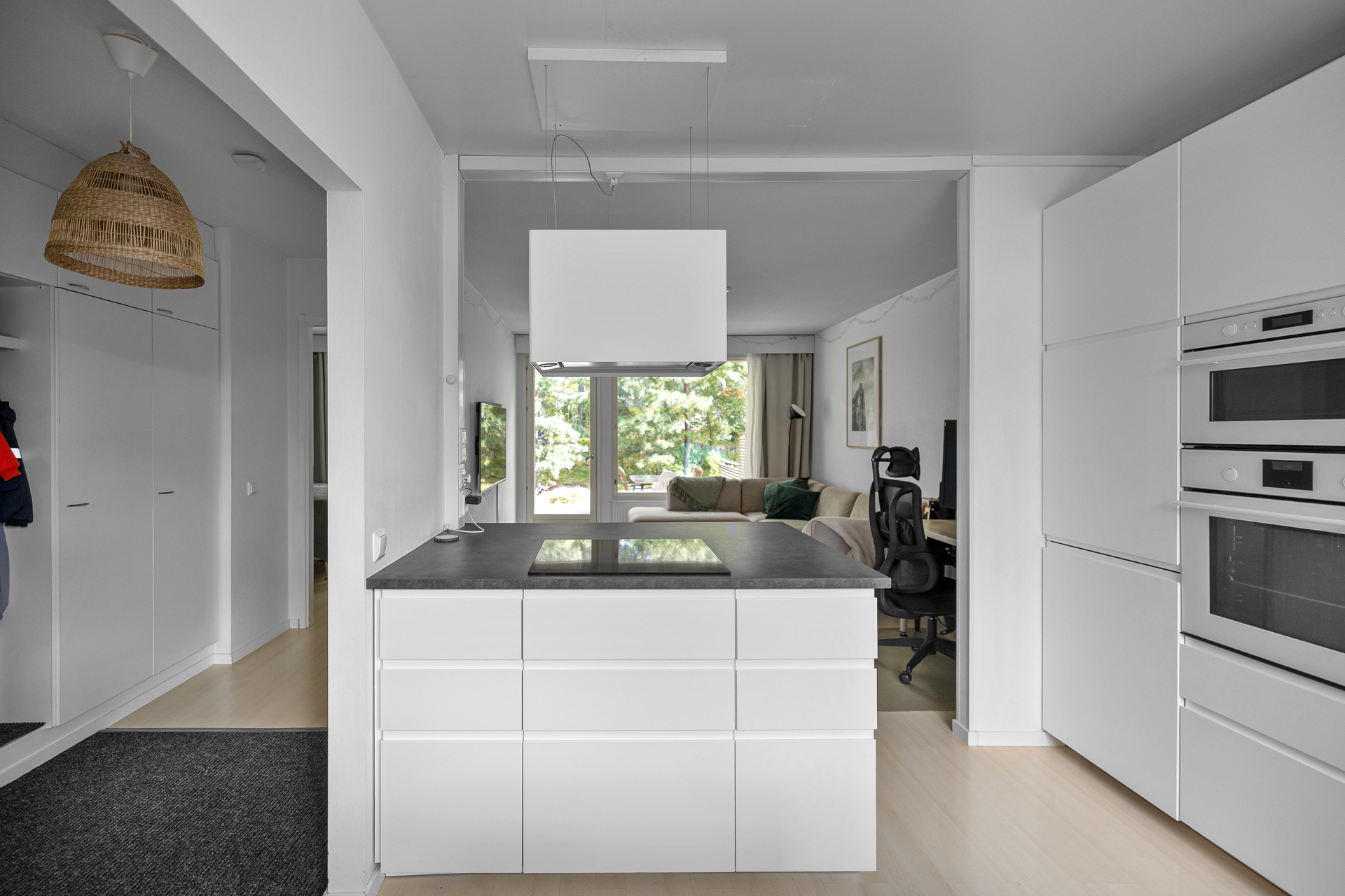 Rautiaisentie 21, Lintuvaara, Espoo