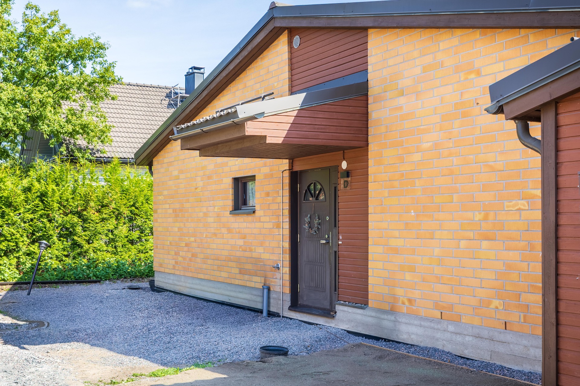 Laaksopolku 2, Puistola, Helsinki