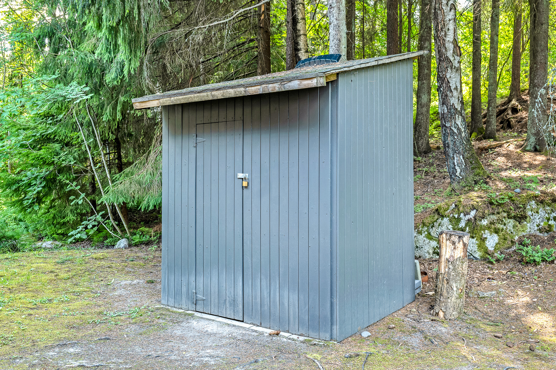 Karhunhammas 2, Jolkby, Kirkkonummi