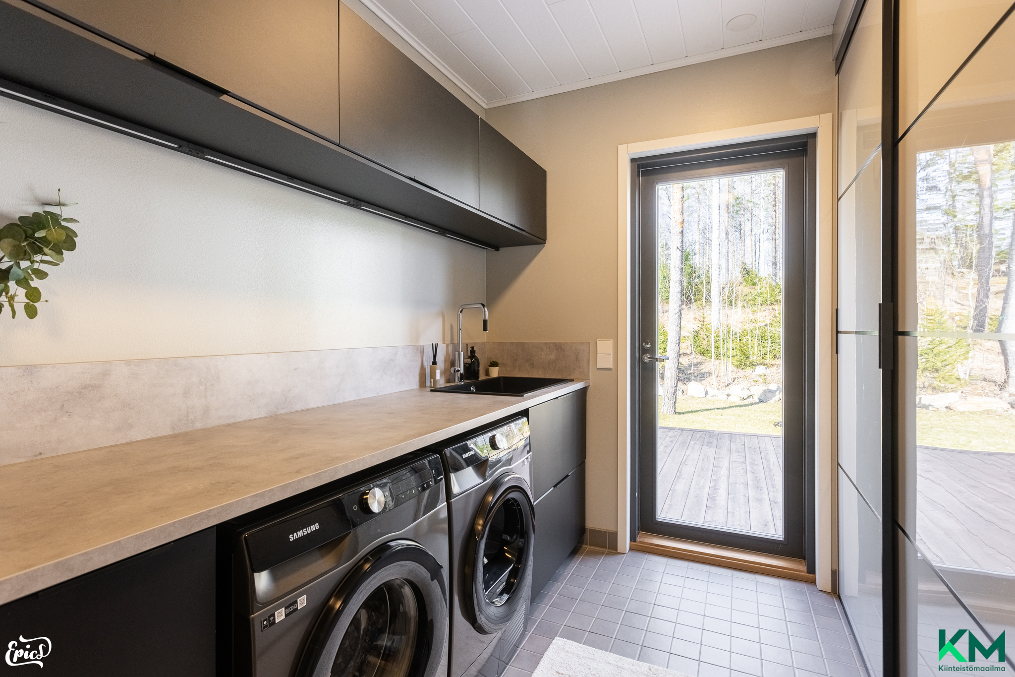 Koulutie 20, Vesilahti