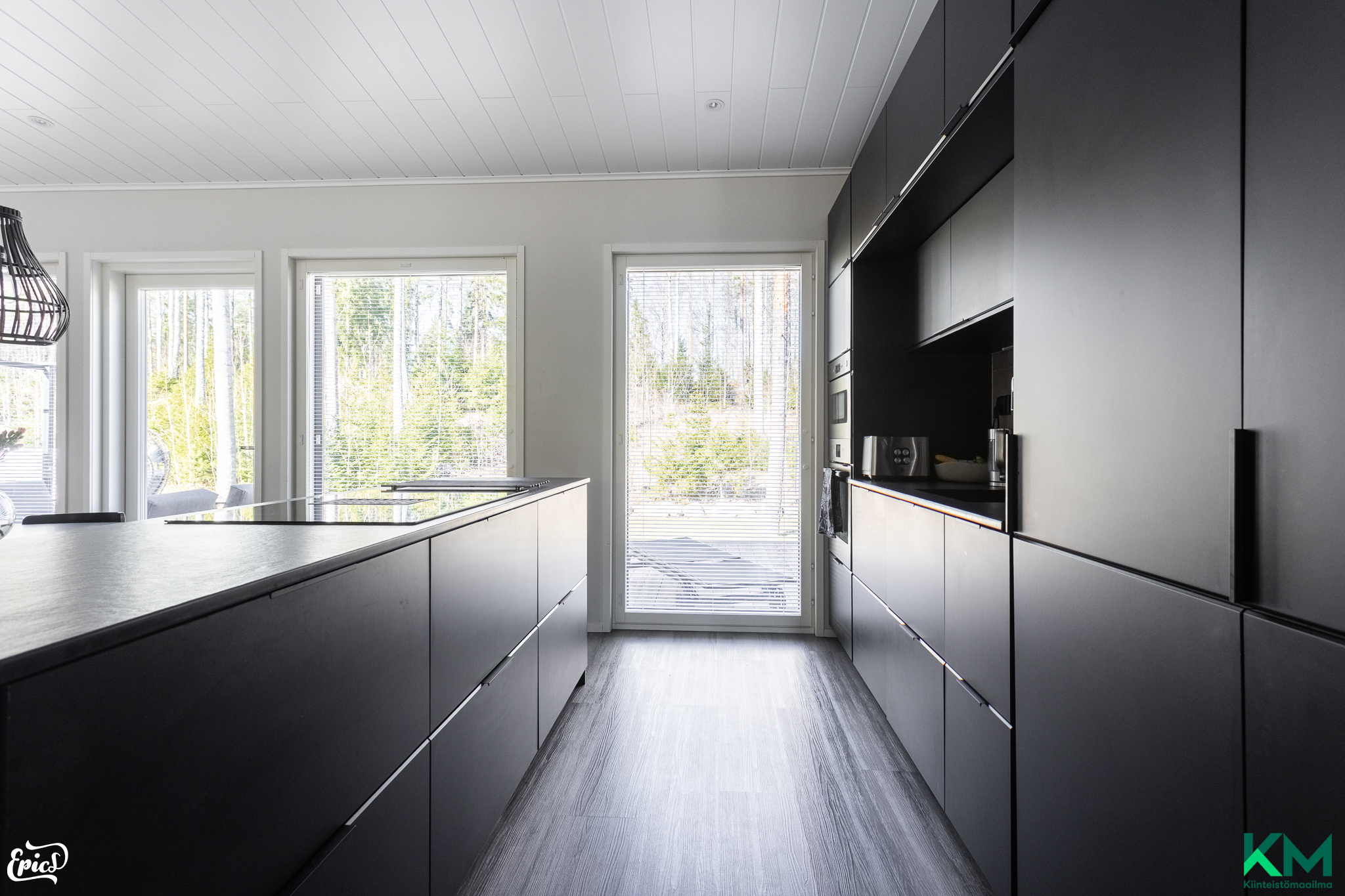 Koulutie 20, Vesilahti