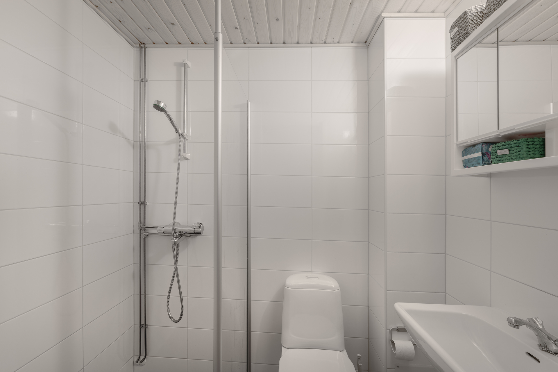 WC:ssä on myös suihku