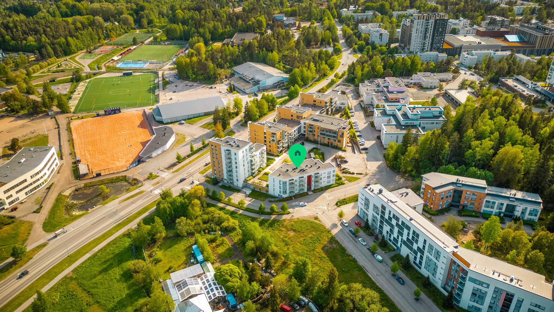 Alueella myös kattavat ulkoilu- ja urheilumahdollisuudet.