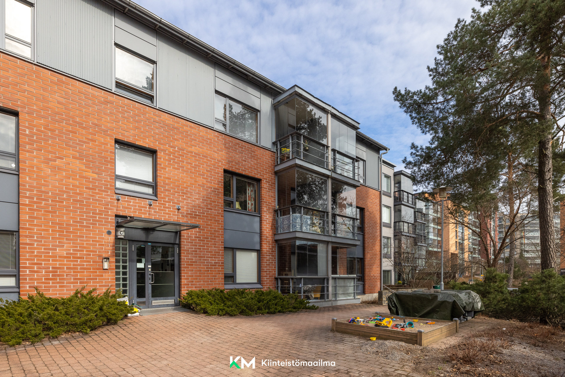 Tilkankatu 14, Pikku Huopalahti, Helsinki