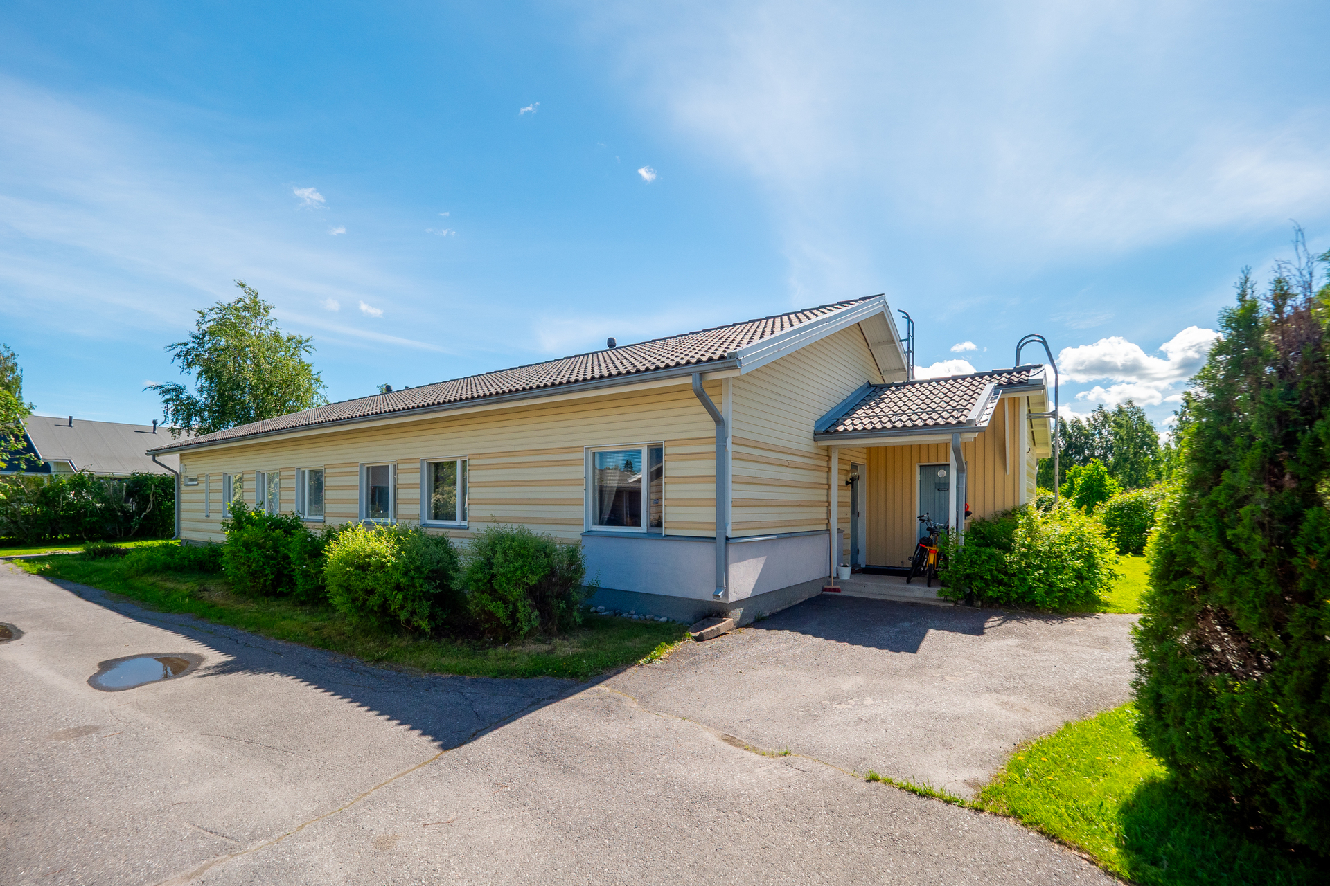 Pyrästie 8, Saarela, Oulu